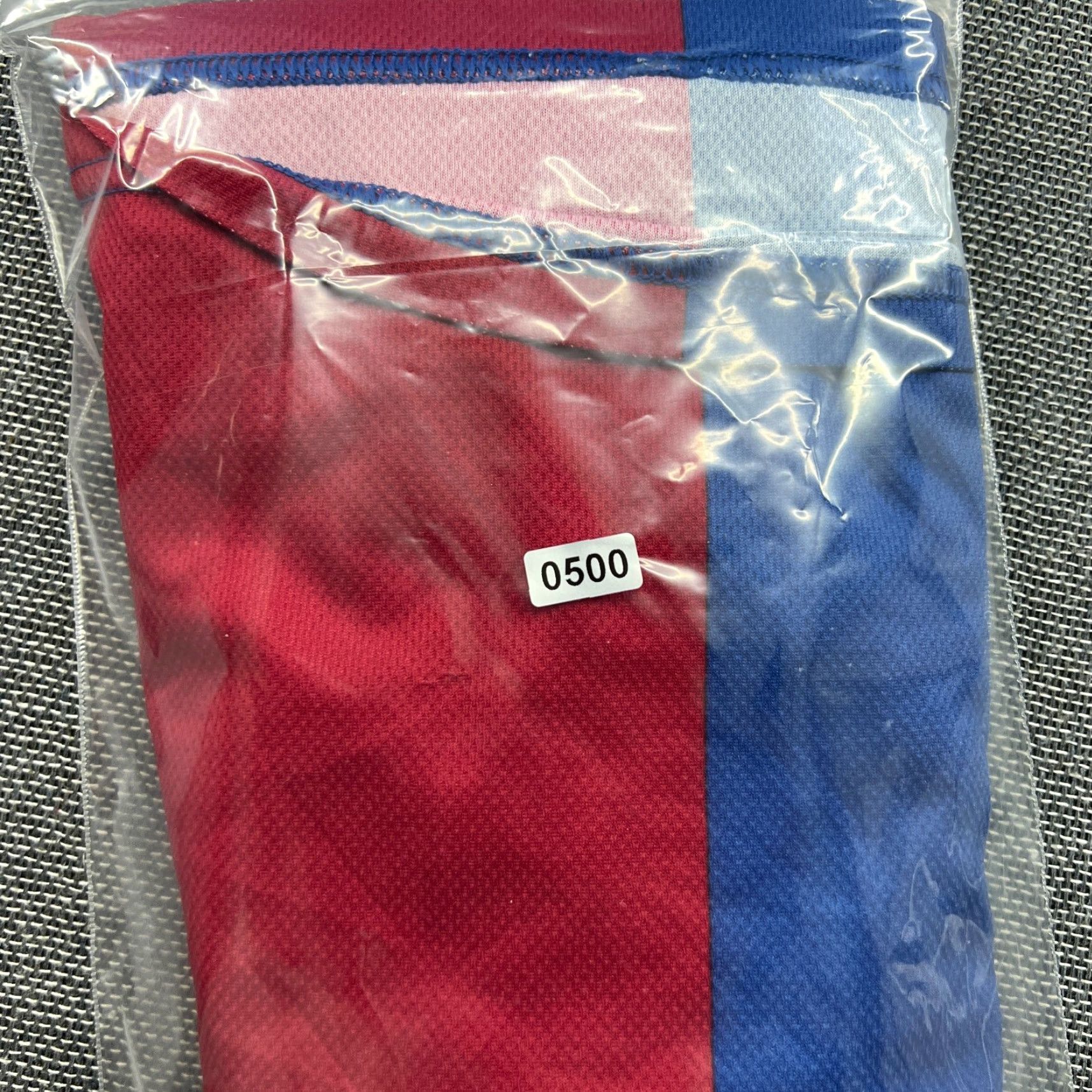 Nike Nike Barcelona 2007 2008 Home Football Jersey Mens 2XL XXL Shirt Soccer Unicef Shirt Nike Mens Football Jersey 2007-2008 Barcelona Home Jersey Size US XXL / EU 58 / 5 - 2 Thumbnail