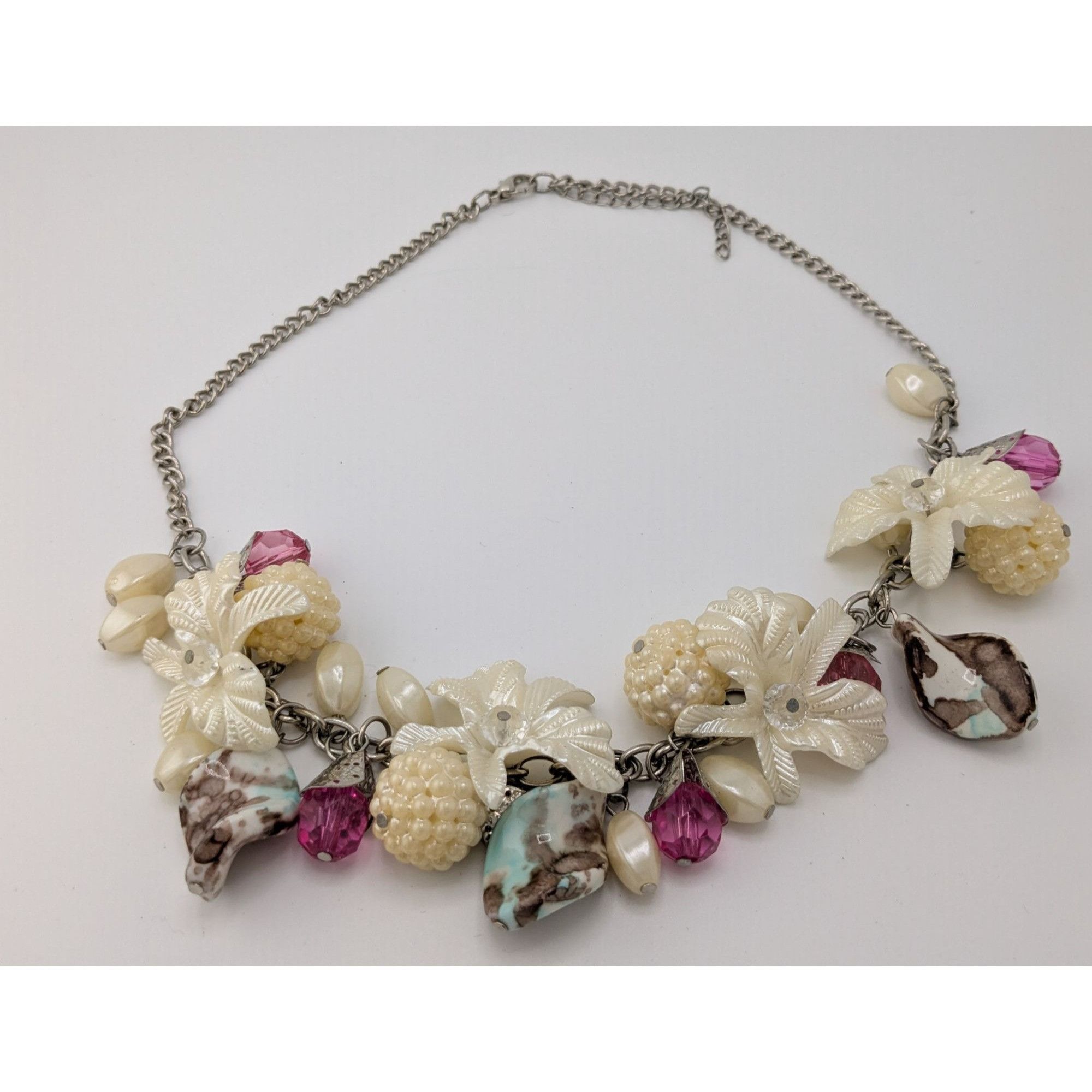 Other Vintage Fairycore Floral Statement Necklace With Mixed Beads Size ONE SIZE - 5 Thumbnail