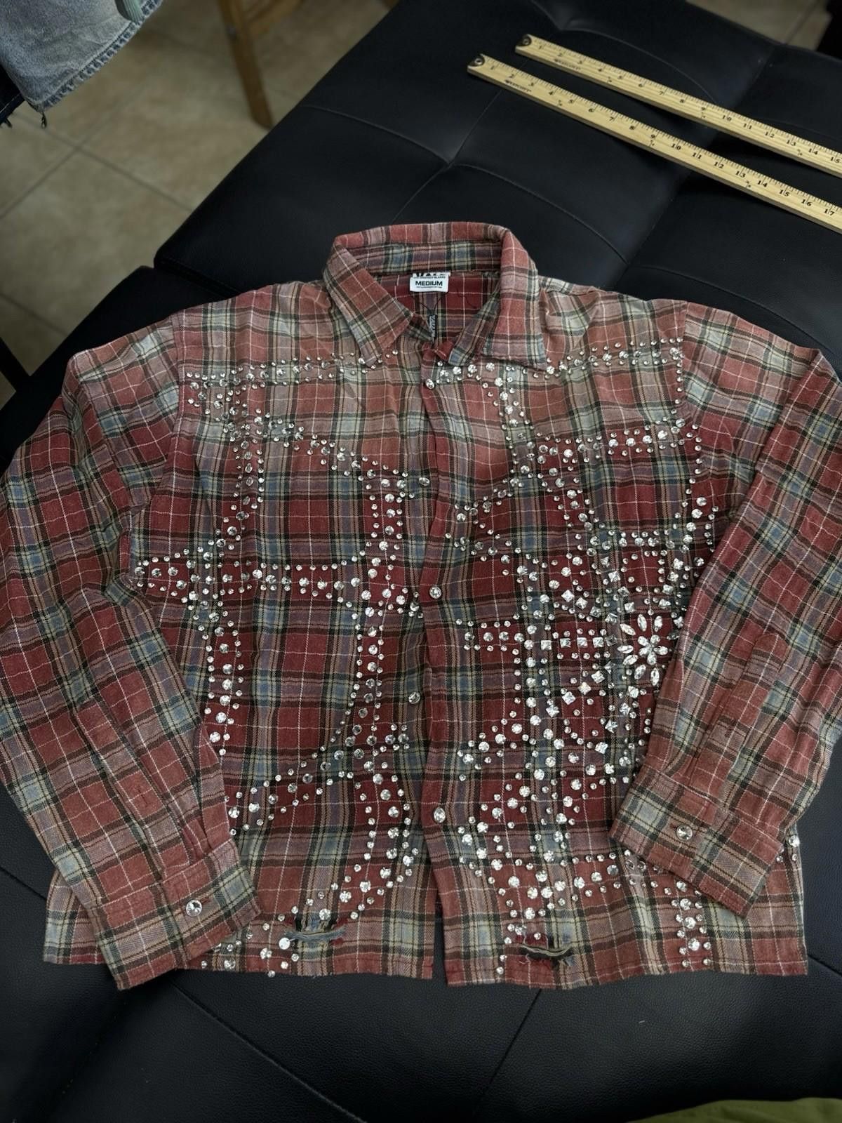 Vale Vale Forever Valley Dreams Full Crystal Stone Flannel (M) Size US M / EU 48-50 / 2 - 1 Thumbnail