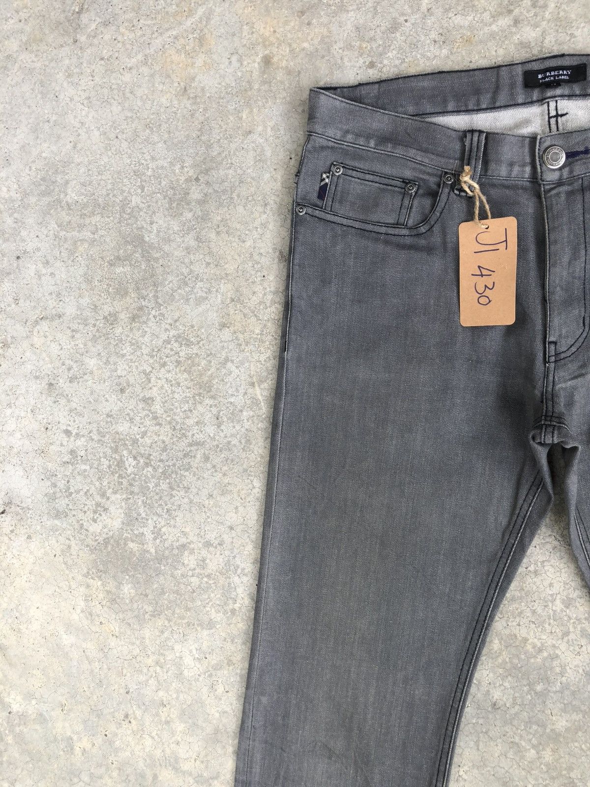Burberry Burberry Black Label Distressed Slim Jeans Size US 33 - 4 Thumbnail