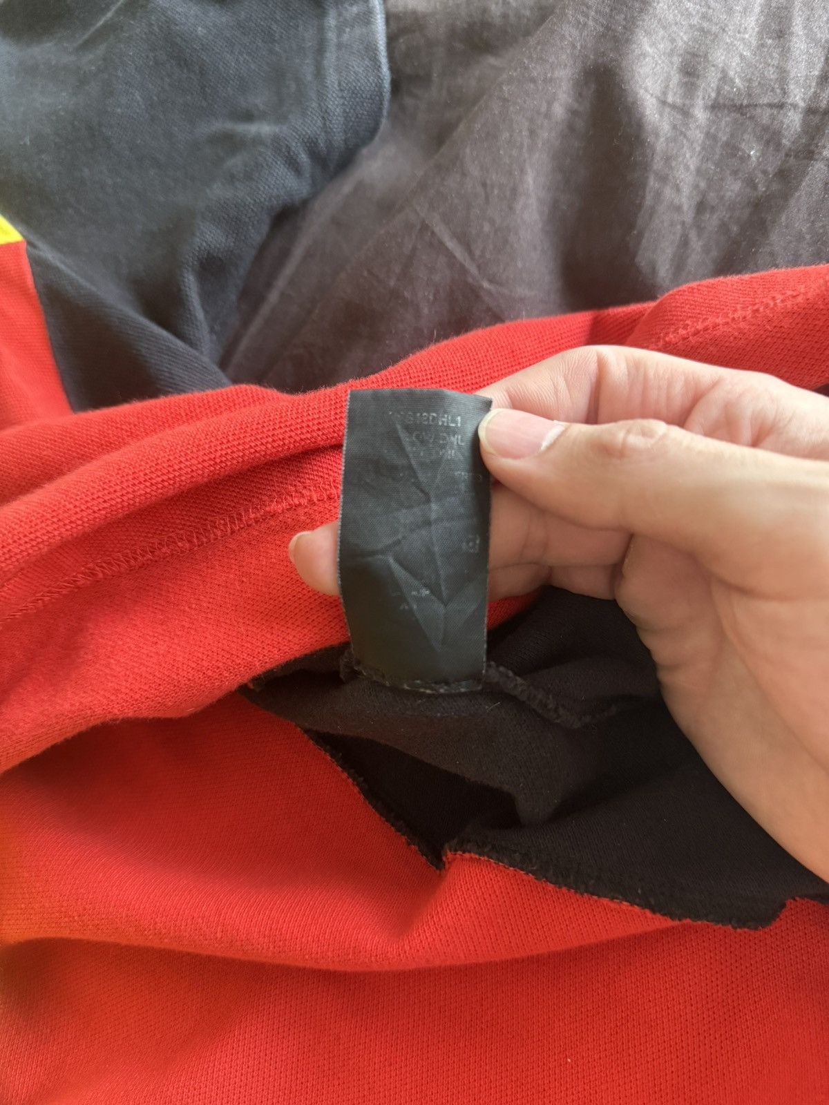 Vetements Vetements DHL Layered T-shirt Size US S / EU 44-46 / 1 - 6 Thumbnail