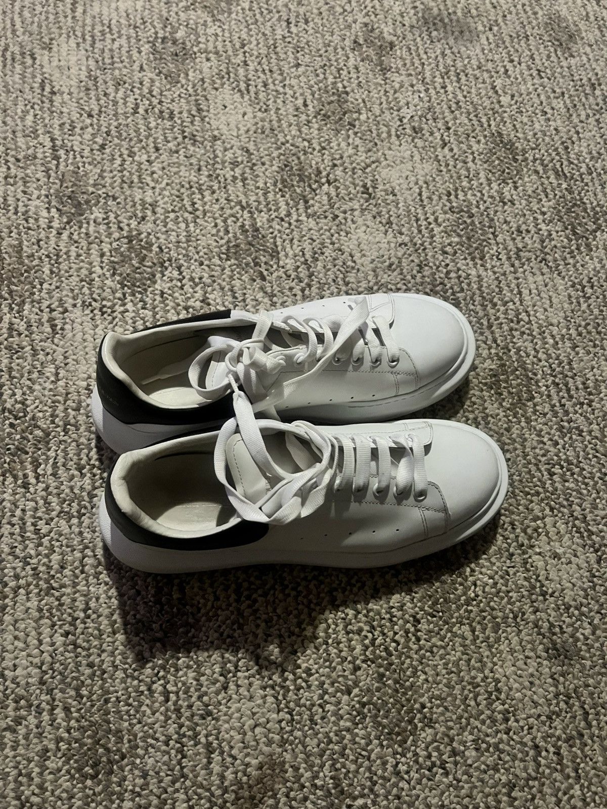 Alexander McQueen Alexander McQueen Oversized Sneakers Size US 13 / EU 46 - 6 Thumbnail