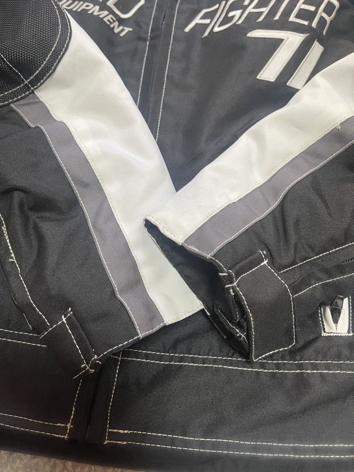Vintage Vintage Speed Fighter Fast Lane Racing moto Jacket size М Size US M / EU 48-50 / 2 - 12 Thumbnail