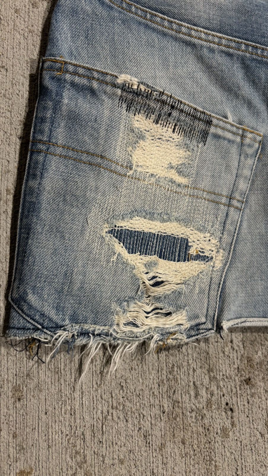 Undercover Undercover AW2005 Arts & Craft Boro Heart Denim Skirt Size 31" - 10 Thumbnail