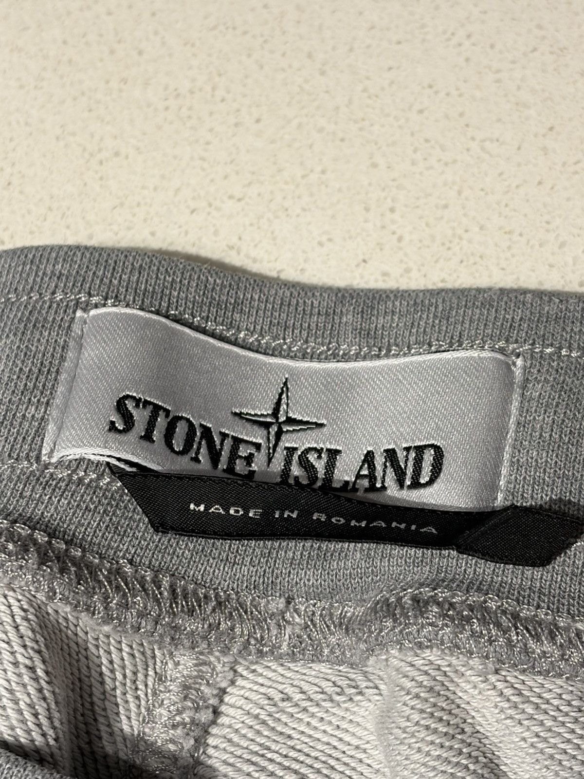 Stone Island Stone Island Sweatpants Size US 32 / EU 48 - 2 Thumbnail