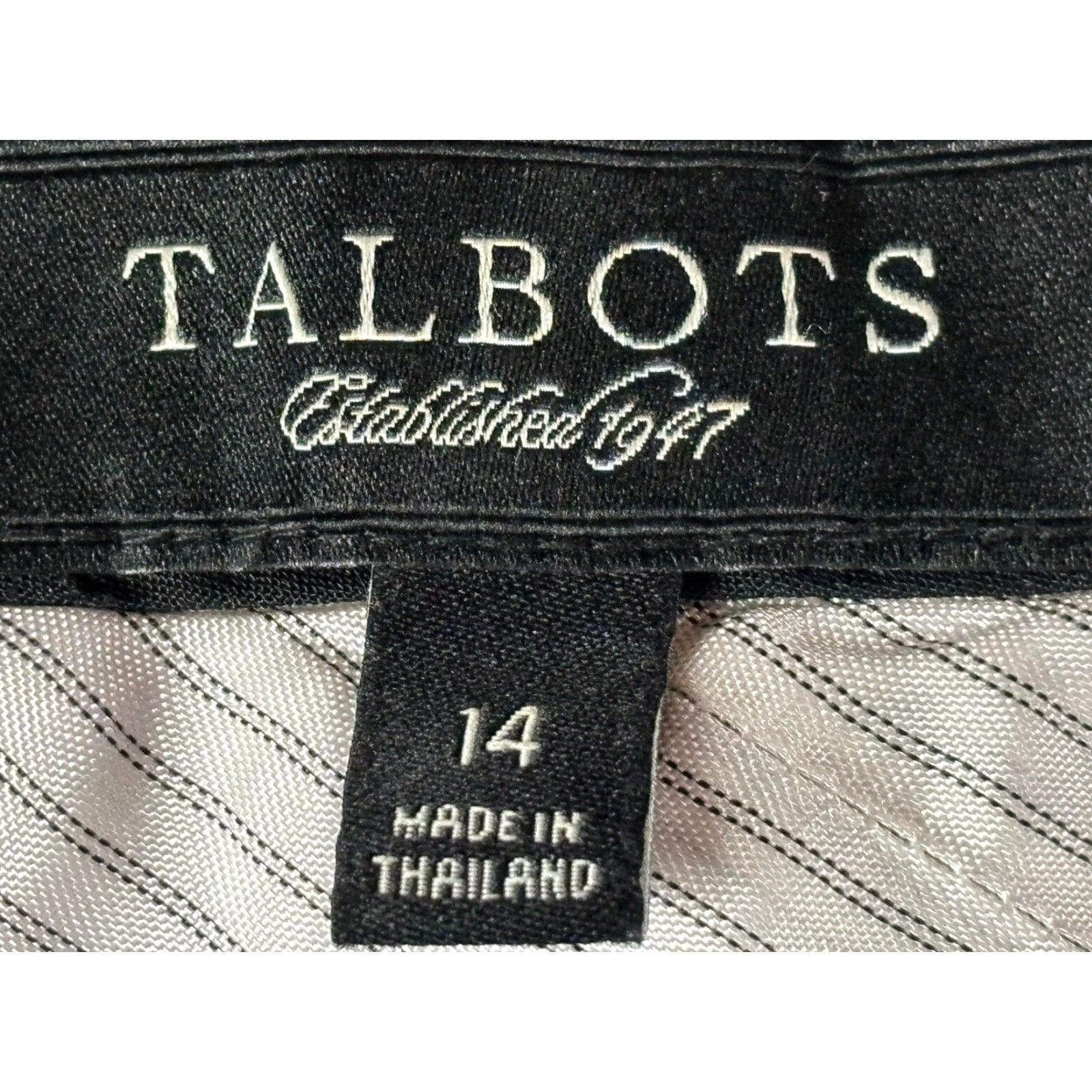Talbots Talbots Wool Dress Pants Women 14 Gray Flat Front Wide-Leg Trousers Dress Pants 90s? No, keep generic. Size 36" / US 14 / IT 50 - 5 Thumbnail