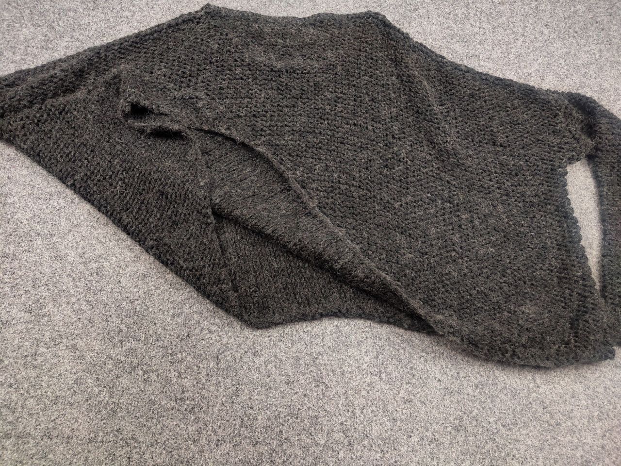 Vintage Umit unal Design oversized knit Dark Wool cropped Sweater Size L / US 10 / IT 46 - 14 Thumbnail