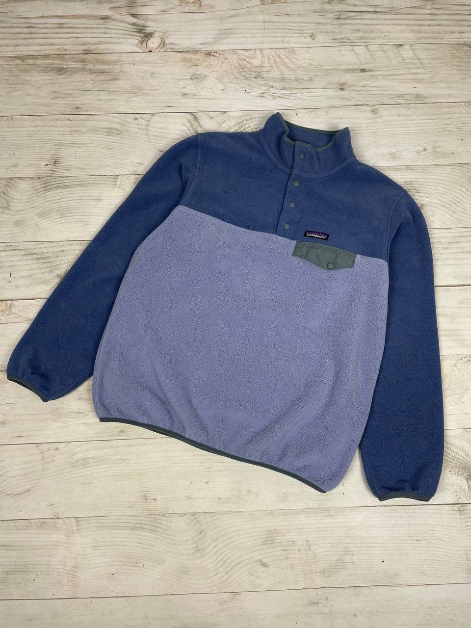 Patagonia × Vintage Patagonia Synchilla overprint fleece jacket offers sweatshirt