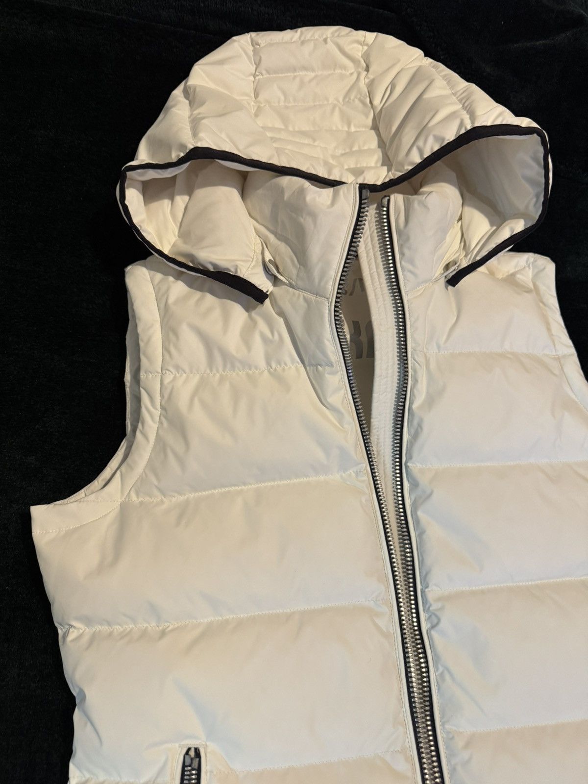 Moose Knuckles MFO LADIES JEANNE VEST Size S / US 4 / IT 40 - 5 Thumbnail