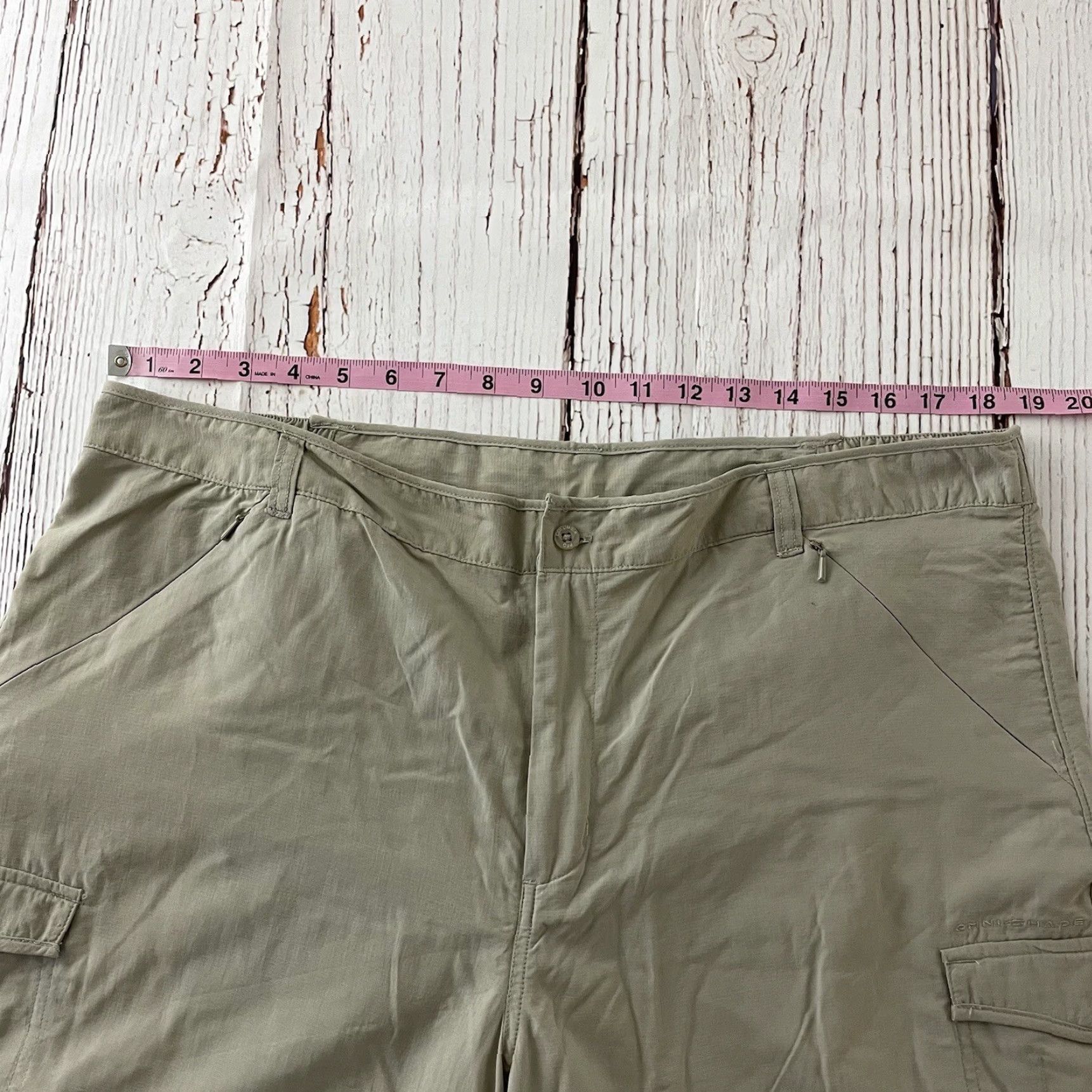 Vintage Columbia PFG Convertible Hiking Outdoor Nylon Pants Women's XL Khaki Size 40" / US 18 - 4 Thumbnail