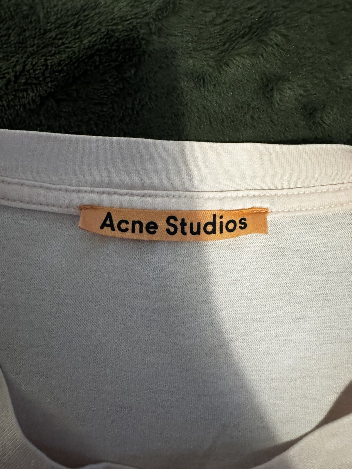 Acne Studios Acne Studios, Pink Graphic Tee Size US S / EU 44-46 / 1 - 2 Thumbnail