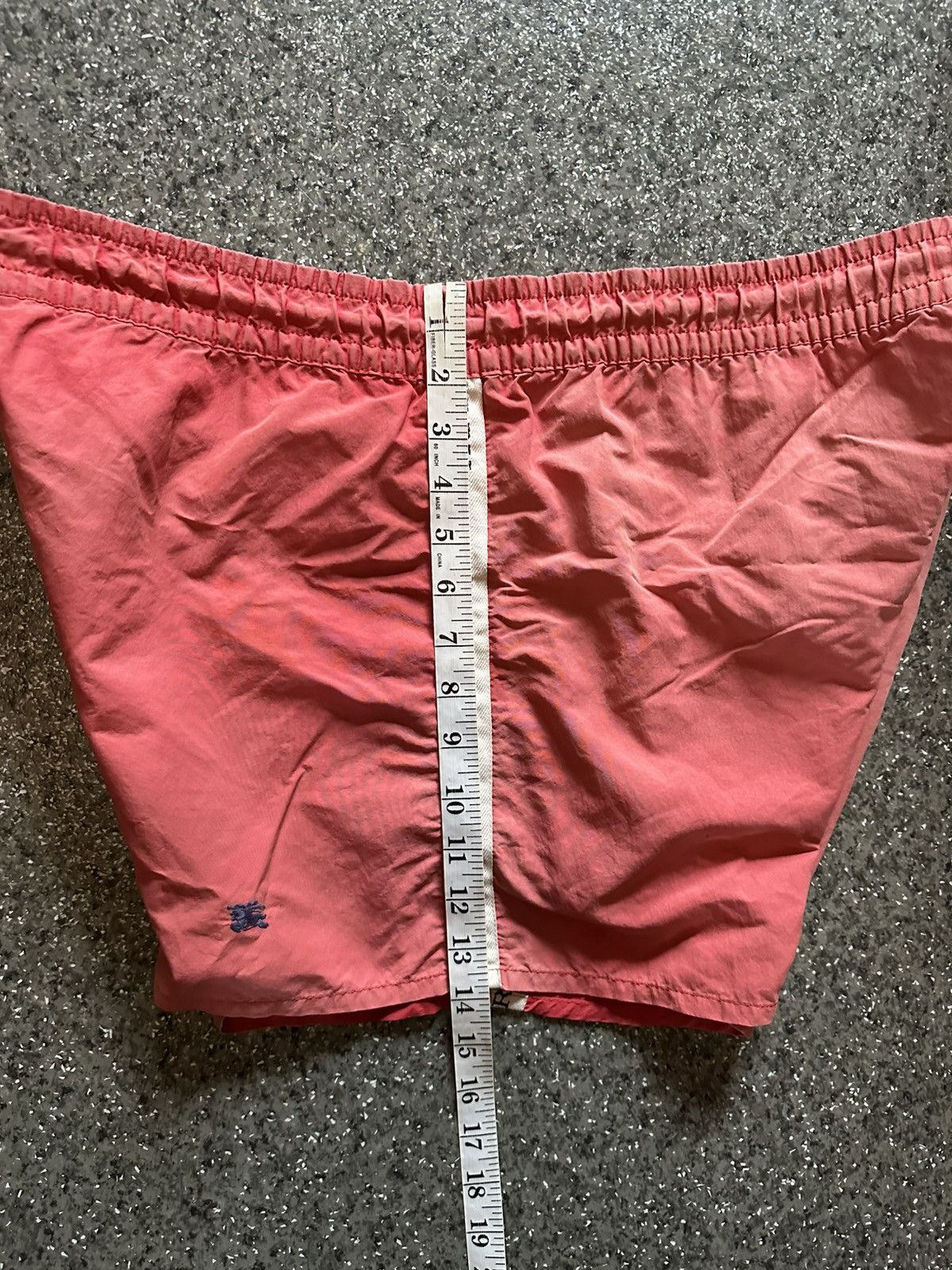 Burberry Burberry shorts size 2XL red vintage Size US 42 / EU 58 - 14 Thumbnail