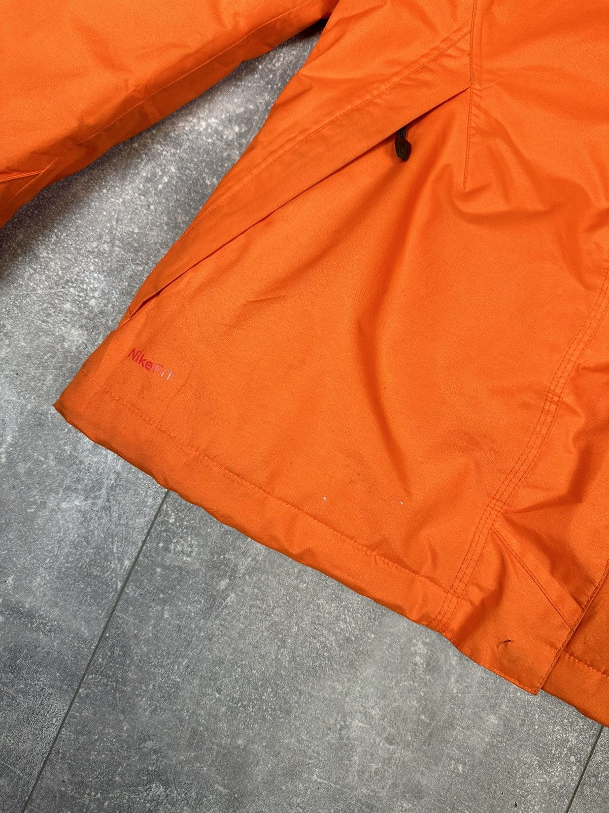 Nike Women’s orange Nike acg ski-jacket Size M / US 6-8 / IT 42-44 - 6 Thumbnail