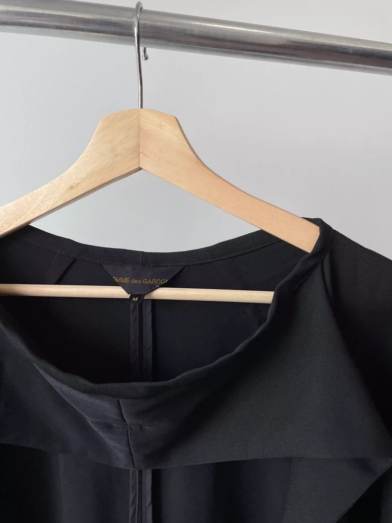 Comme des Garcons Comme des Garçons Black Deformed Jacket 2505-Nextarrow Size US M / EU 48-50 / 2 - 4 Thumbnail