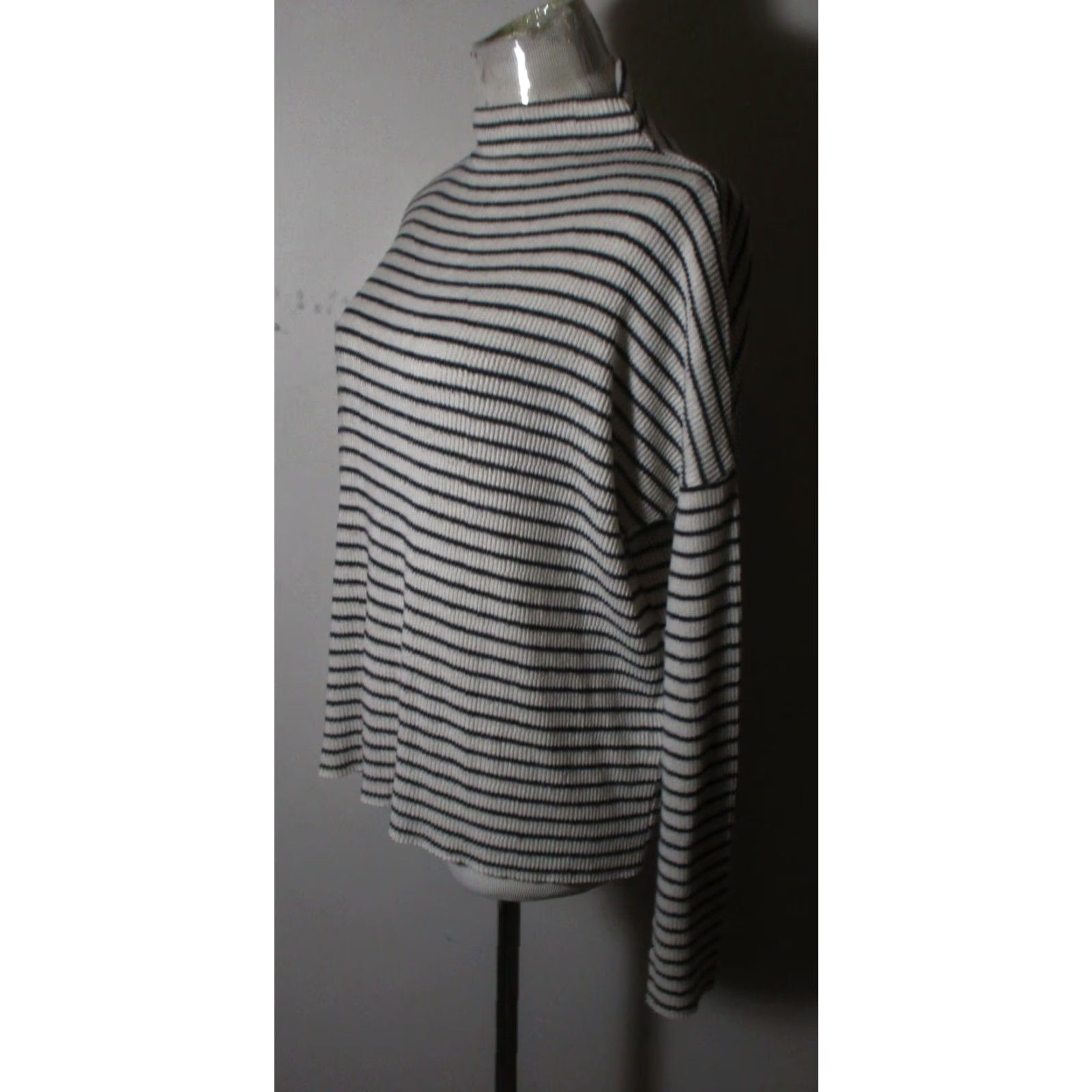 Lucky Brand LUCKY BRAND Top Shirt Long Sleeve Beige/Black XS Women's Mock Neck Pullover Size XS / US 0-2 / IT 36-38 - 4 Thumbnail