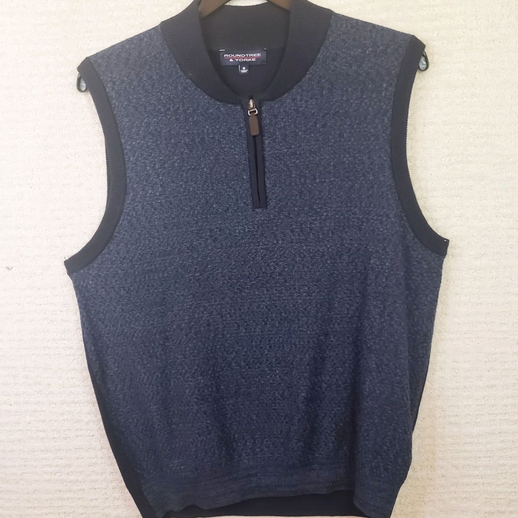 Roundtree & Yorke Roundtree & Yorke Men's Sweater Vest Blue Knit 1/4 Zip Cotton Blend M Size Vest Cotton Knit Blue Mens Size US M / EU 48-50 / 2 - 2 Thumbnail