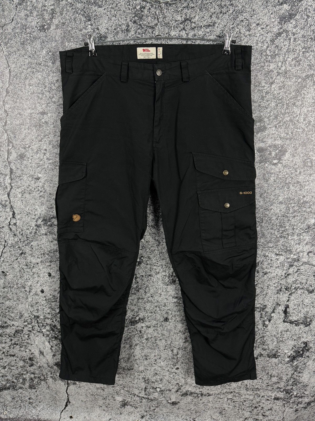 Fjallraven Fjallraven Barents Pro Cargo Pants Outdoor Trousers Trekking Size US 40 / EU 56 - 1 Thumbnail