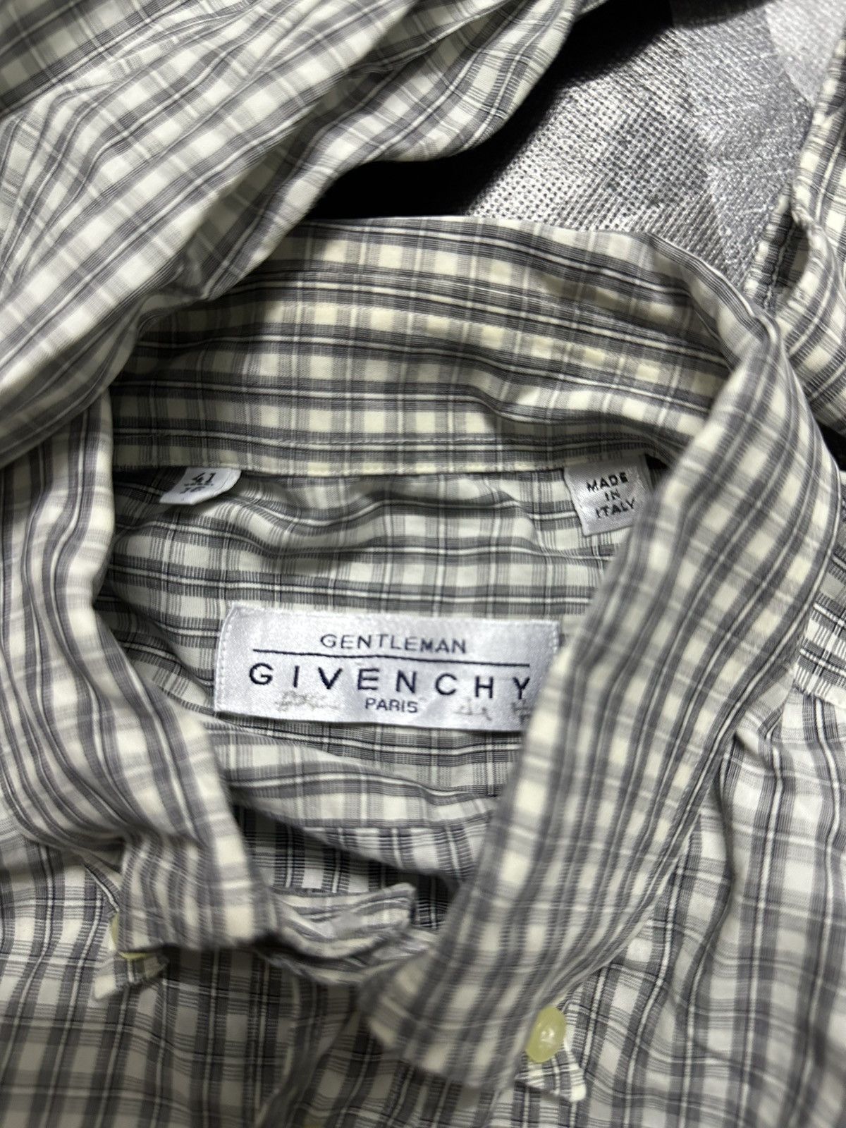 Givenchy 1990-Givenchy Gentleman 41-16 Made in Italy Button-Up Size US L / EU 52-54 / 3 - 7 Thumbnail