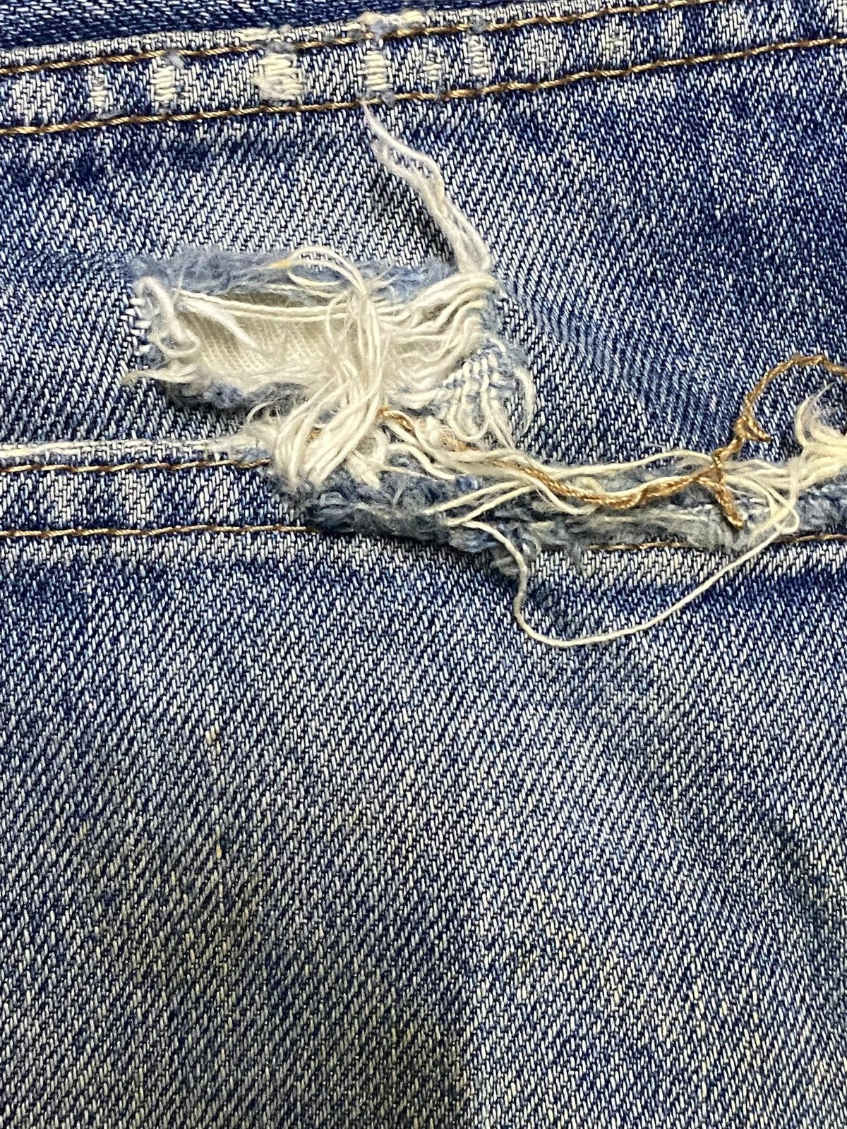 Warehouse Vintage Warehouse Sand Wash Distressed Baggy Jeans Size US 33 - 10 Thumbnail