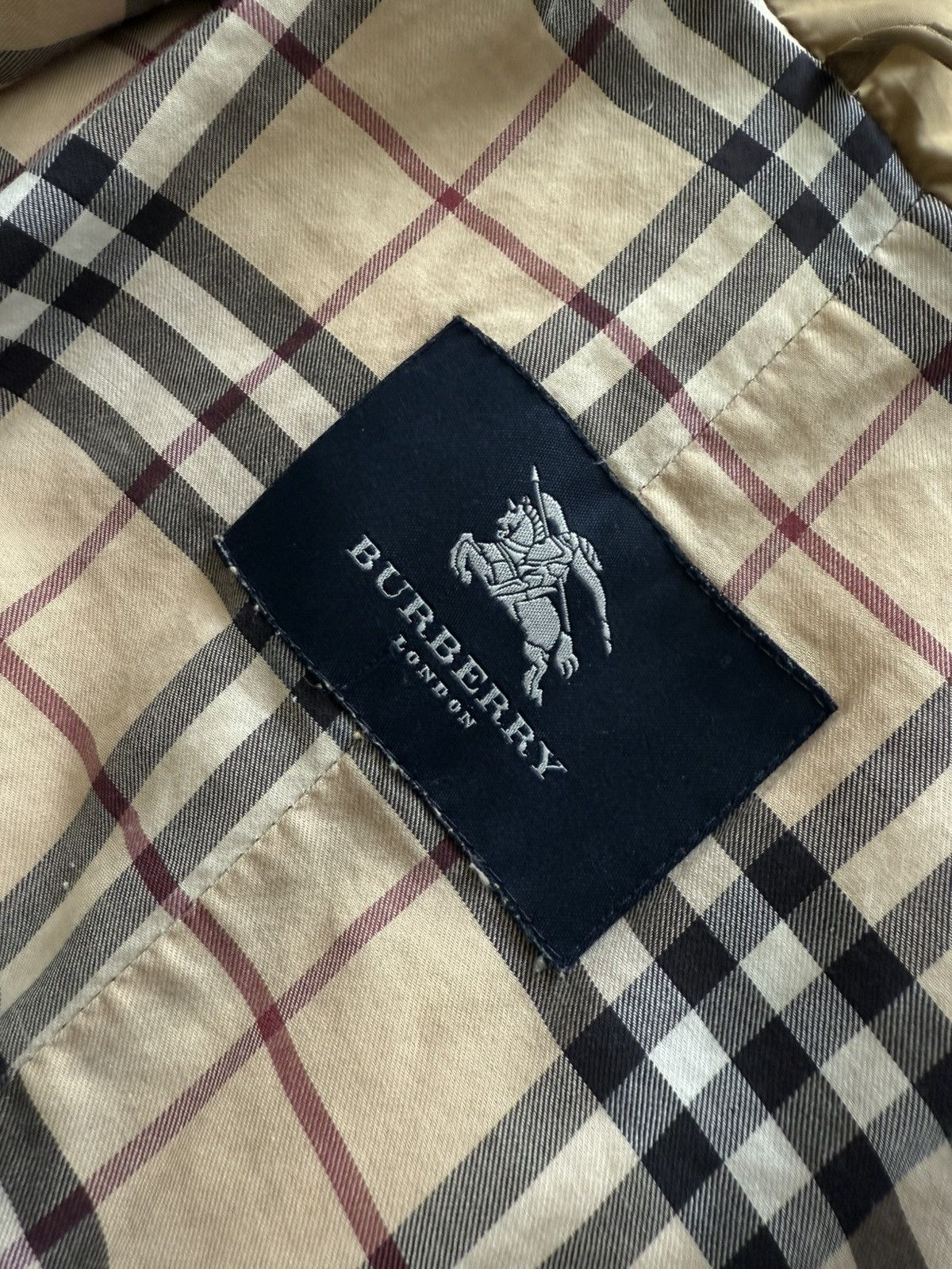 Burberry Burberry London Nova Check puffer jacket Size L / US 10 / IT 46 - 5 Thumbnail