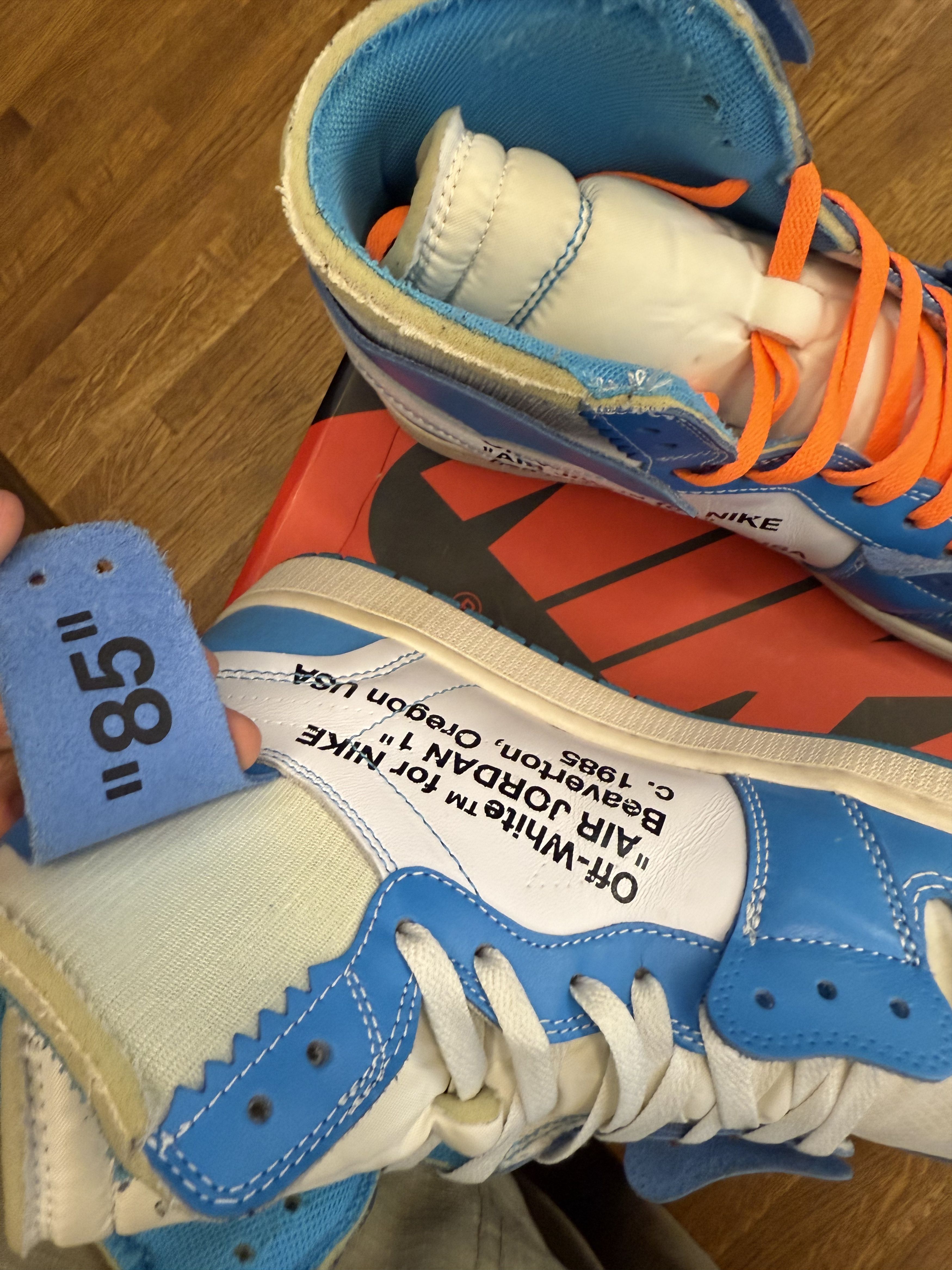 Jordan Brand × Off-White Nike Air Jordan 1 High Off White Unc SIZE US 12 Size US 12 / EU 45 - 4 Thumbnail