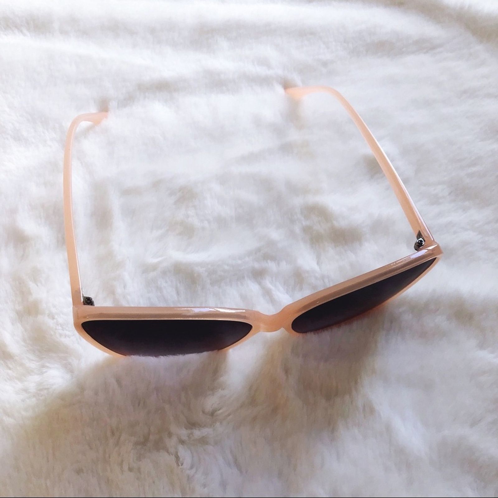 Other Amelia Pink Cat Eye Full Rim Sunglasses Size ONE SIZE - 6 Thumbnail