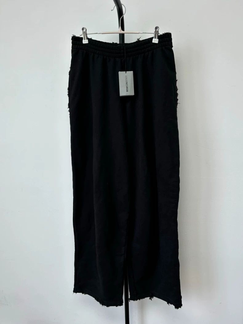 Balenciaga Balenciaga size S Erosion-destroying elasticated waist pock Size US 26 / EU 42 - 1 Thumbnail