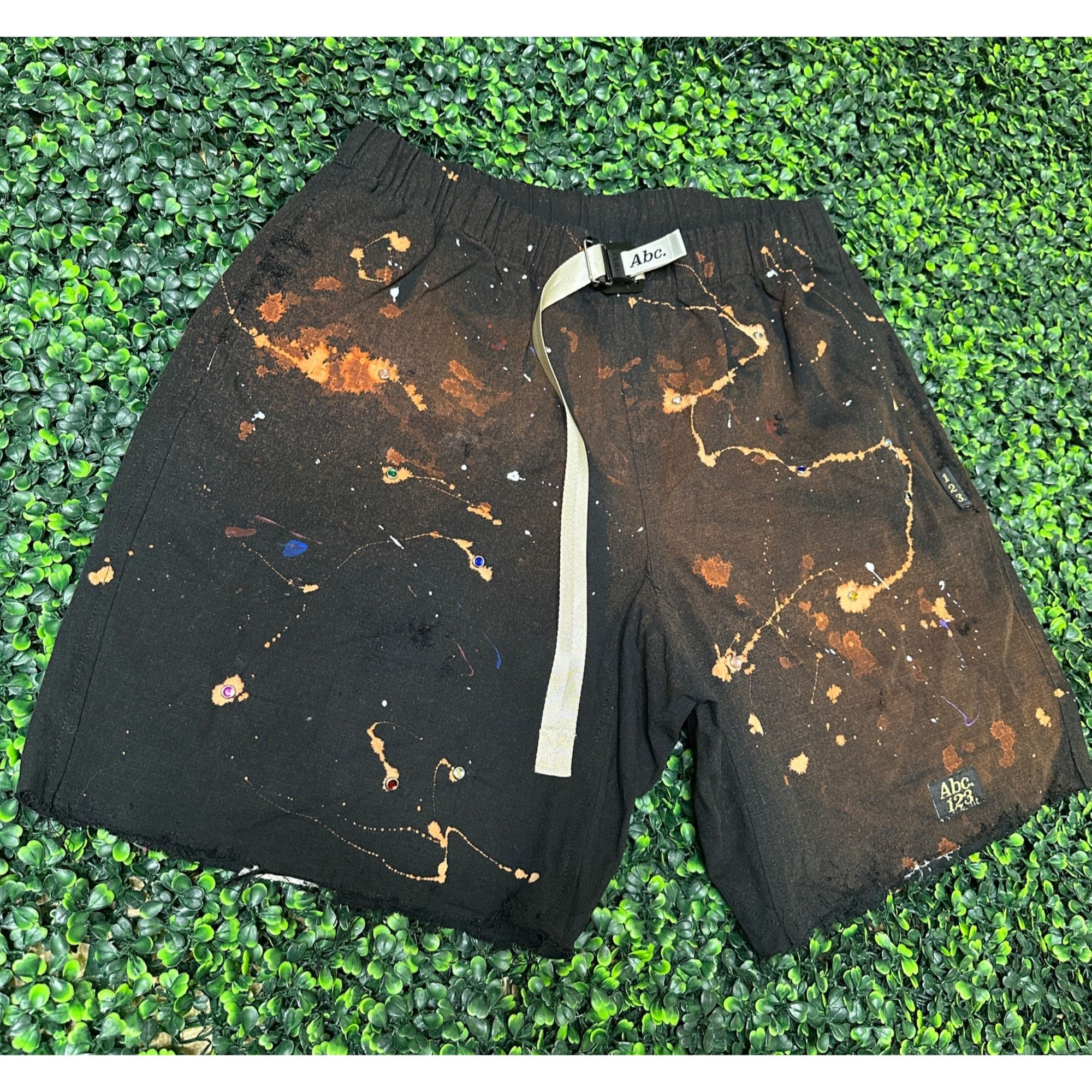 Advisory Board Crystals DRO Lab LTD Custom 1/1 ART x Advisory Board Crystals Shorts Size US 32 / EU 48 - 2 Thumbnail