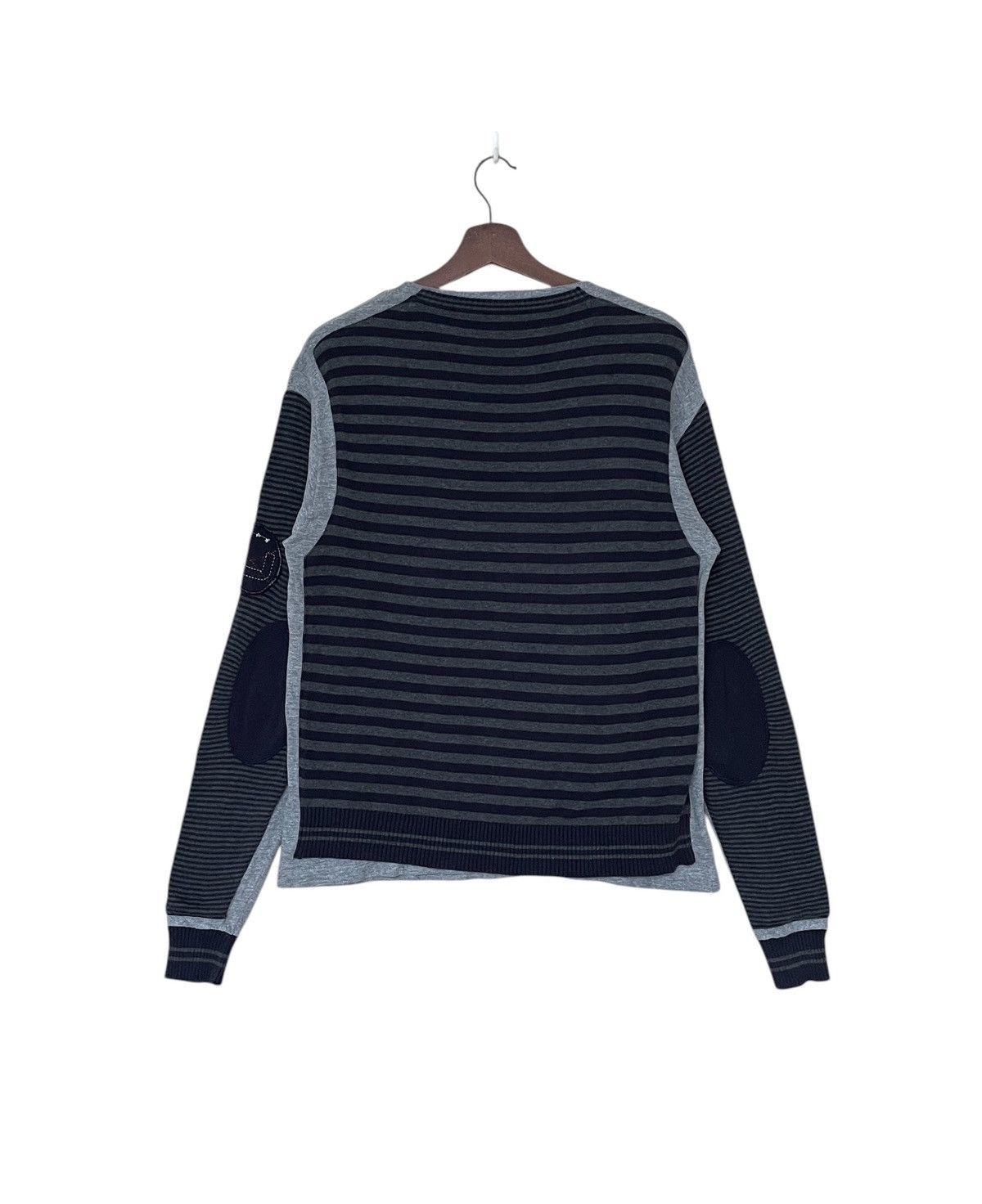 Adolfo Dominguez × Vintage Vintage Brand Adolfo Domincuez Sweatshirt 2000s Size US M / EU 48-50 / 2 - 2 Thumbnail