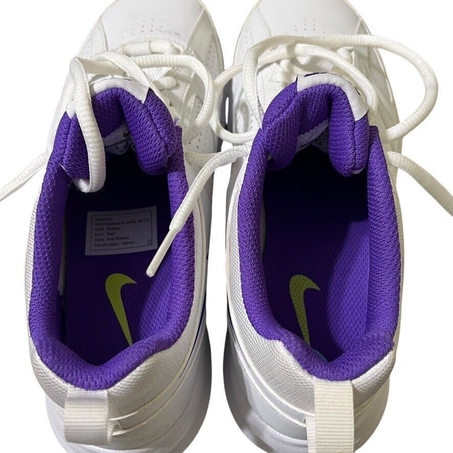 Nike Nike T-Lite XI Athletic Shoes Women’s Size 6 White Purple Le Size US 6 / IT 36 - 8 Thumbnail