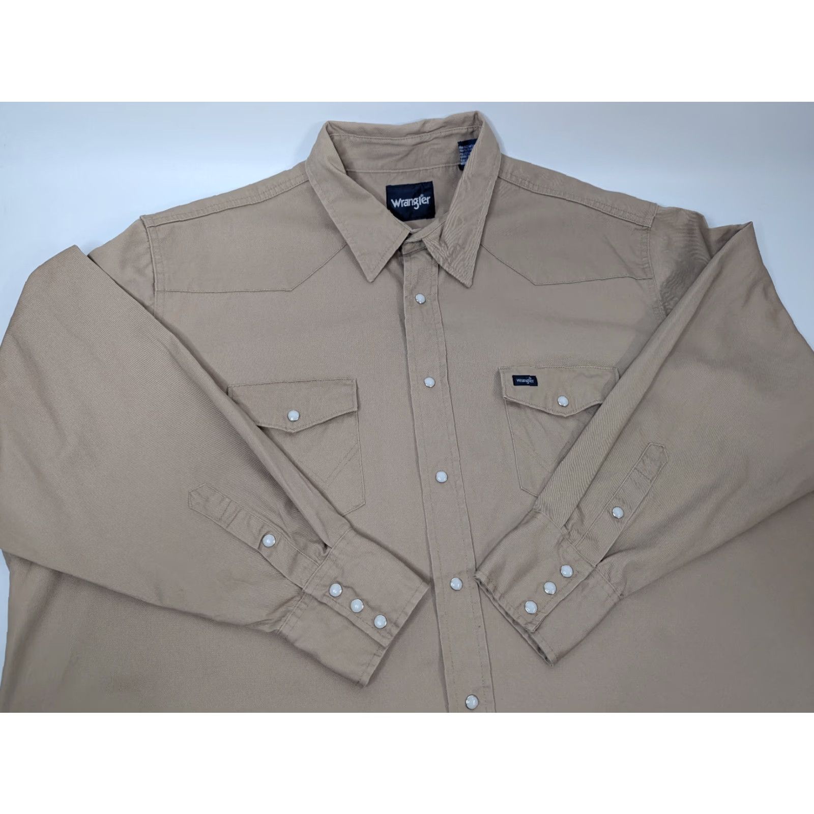 Wrangler VINTAGE Wrangler Mens Big 3X Khaki Cowboy Cut Western Firm Finish Work Shirt MS70319 Size US XXL / EU 58 / 5 - 2 Thumbnail