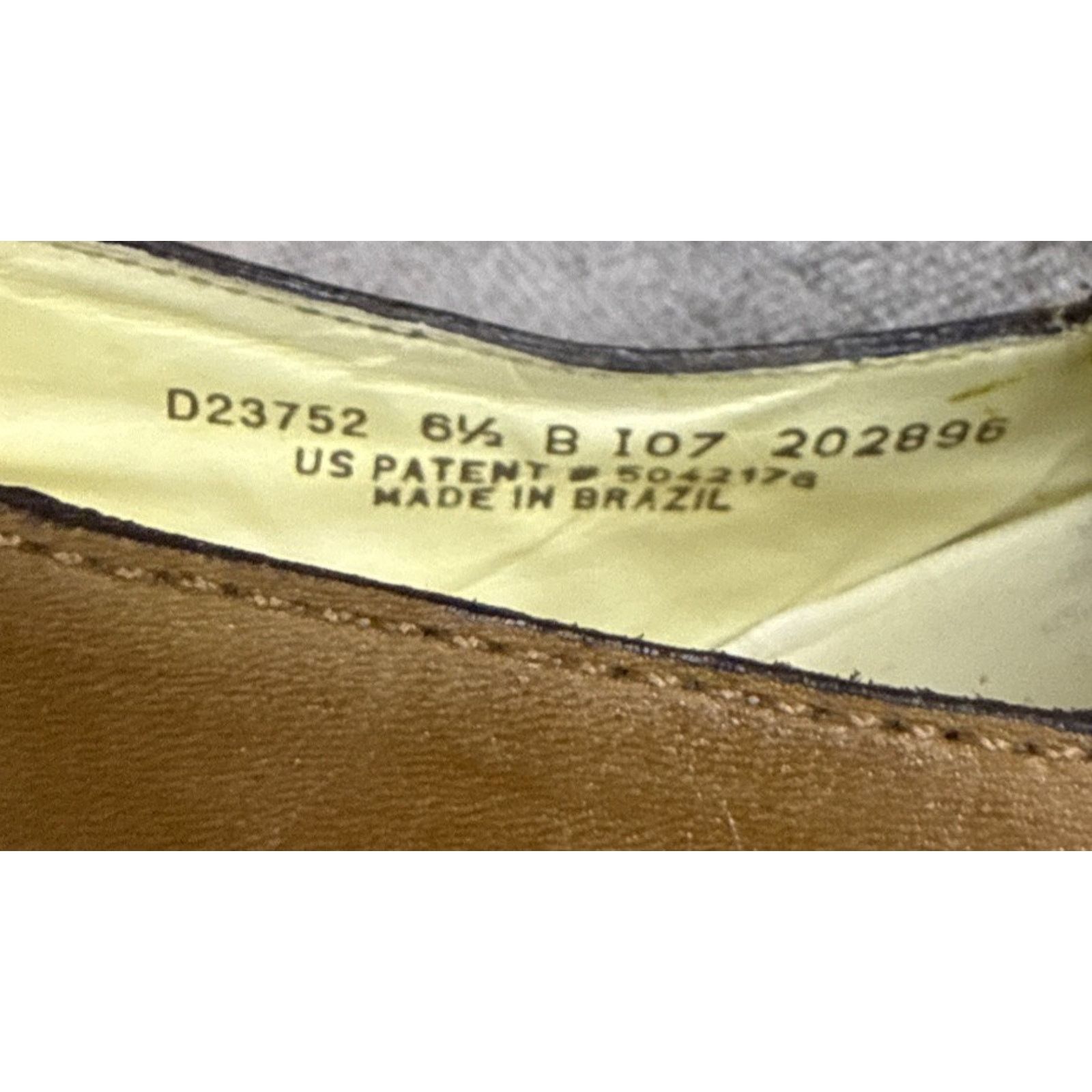 Cole Haan Cole Haan Canvas Ivory Tan Leather Block Heel Pumps 6.5B Size US 6.5 / IT 36.5 - 10 Thumbnail