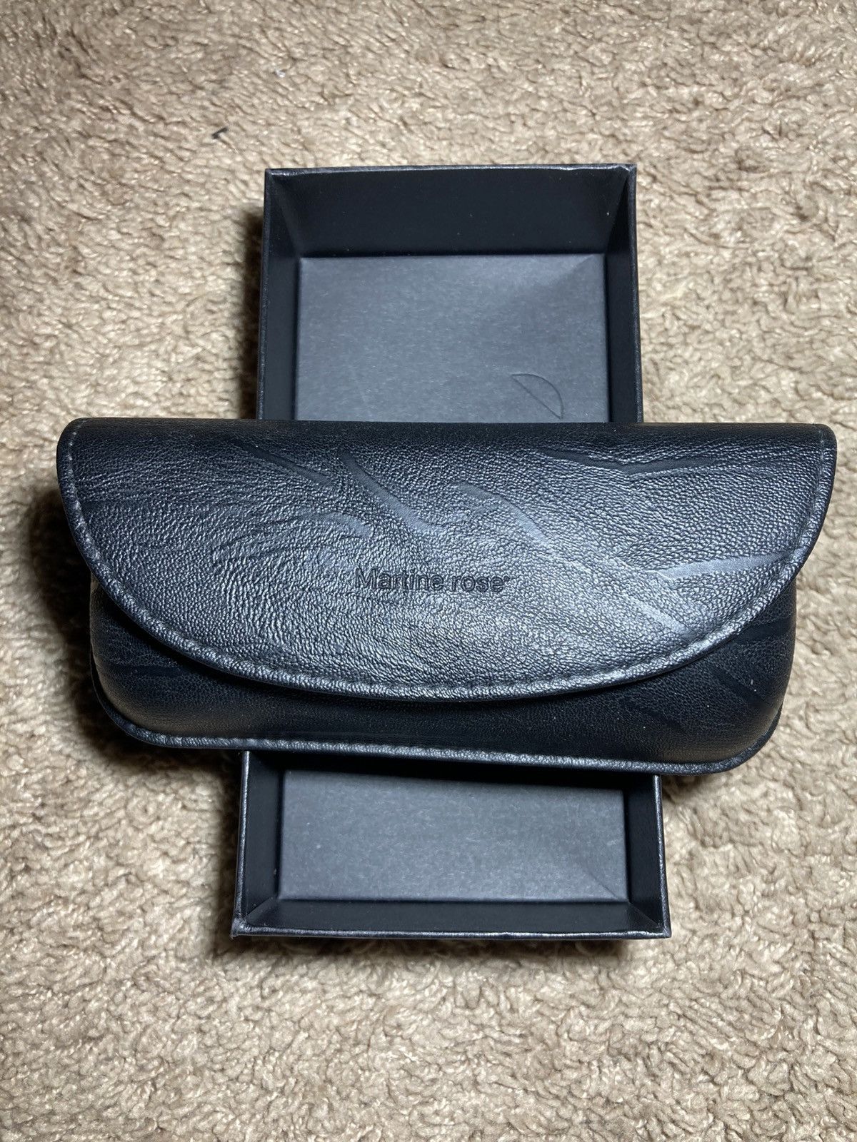 Martine Rose SS20 Martine Rose Owl London Black Visor Sunglasses 2020 Size ONE SIZE - 7 Thumbnail