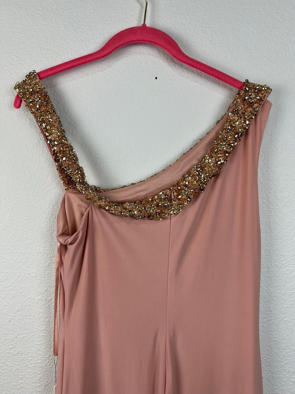 Mac Duggal Mac Duggal Pink Beaded Drop Shoulder Jersey Gown,8 Size M / US 6-8 / IT 42-44 - 7 Thumbnail