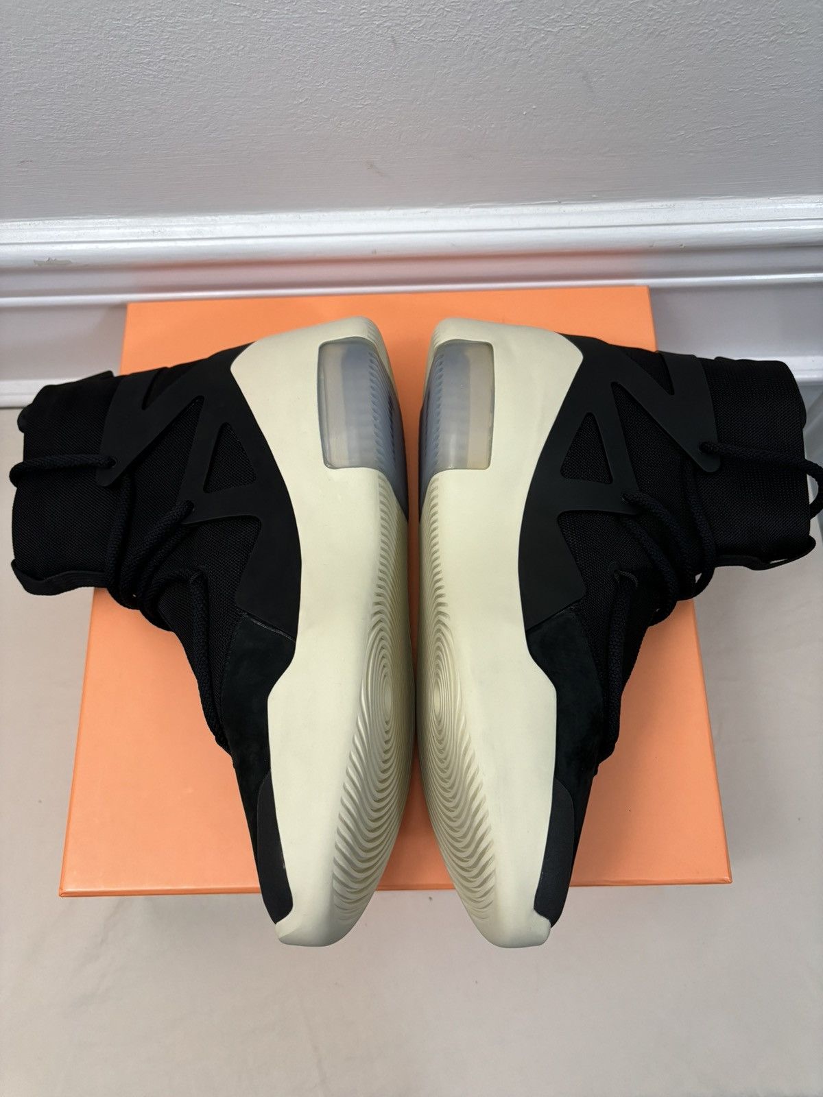 Fear of God × Nike Nike Air Fear of God 1 Black Size US 9 / EU 42 - 3 Thumbnail