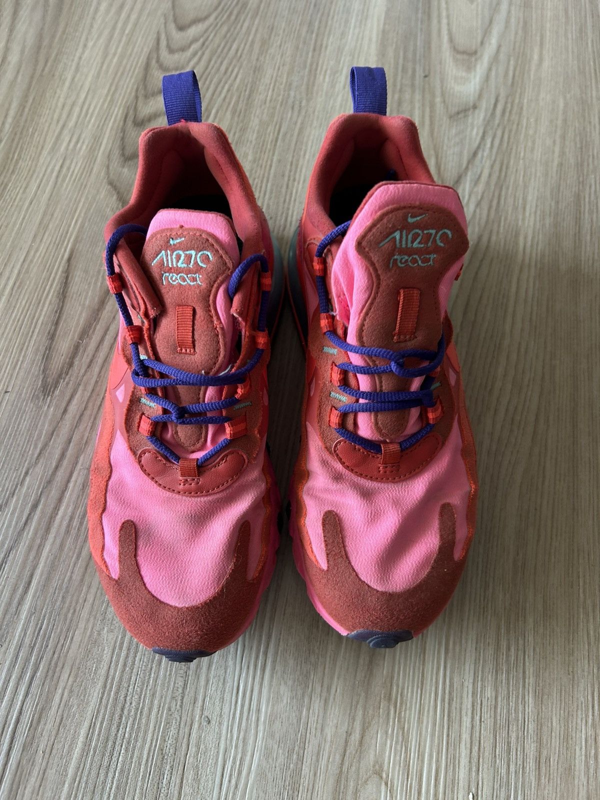 Nike Nike Airmax React 270 Valentines Day Size US 7 / EU 40 - 2 Thumbnail