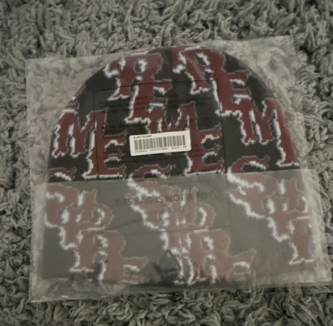 Supreme Supreme Slanted Gothic Outline Beanie Black (SS26) Size ONE SIZE - 3 Thumbnail