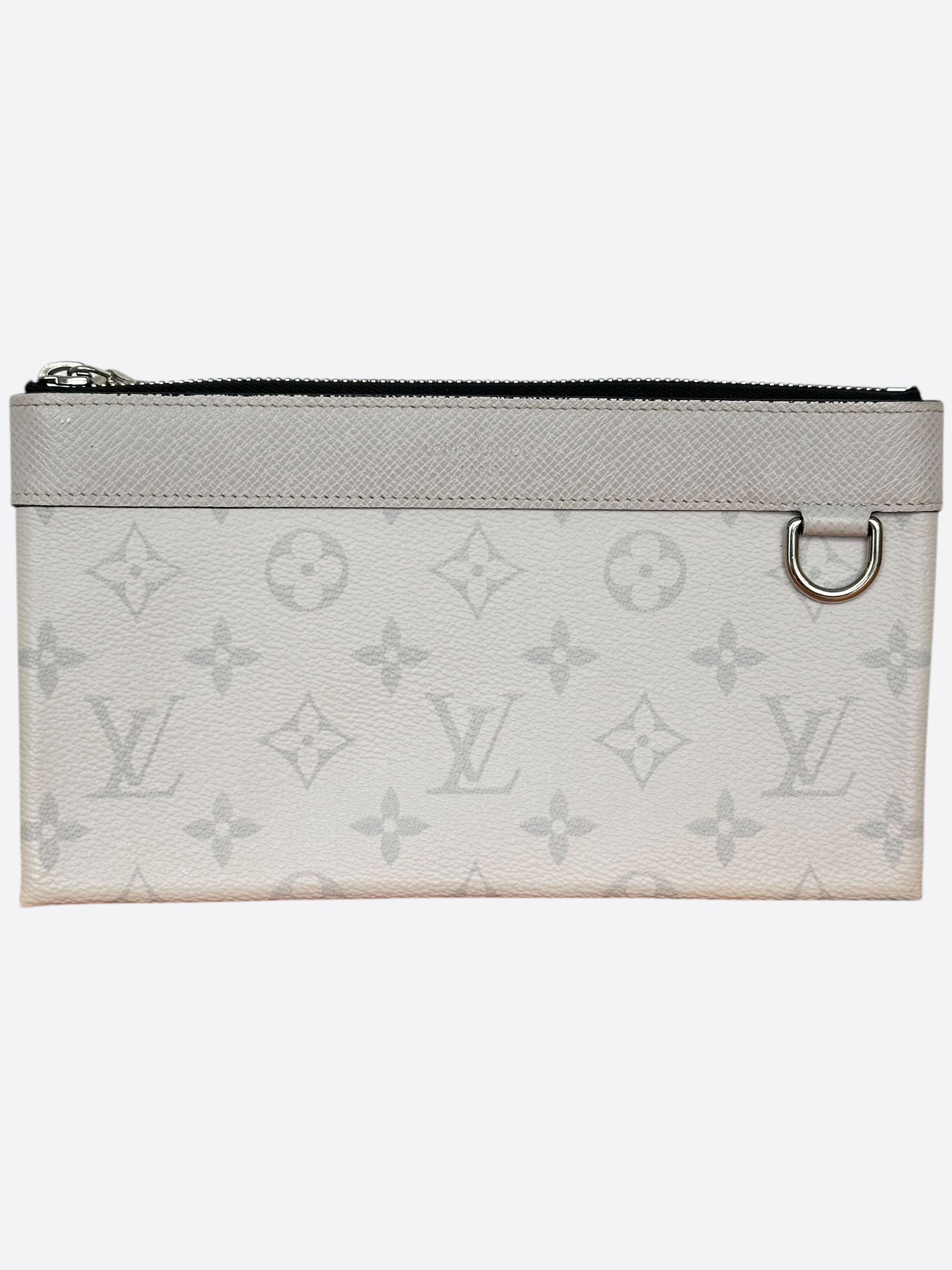 Louis Vuitton White Taigarama Monogram Discovery Pochette PM Accessories