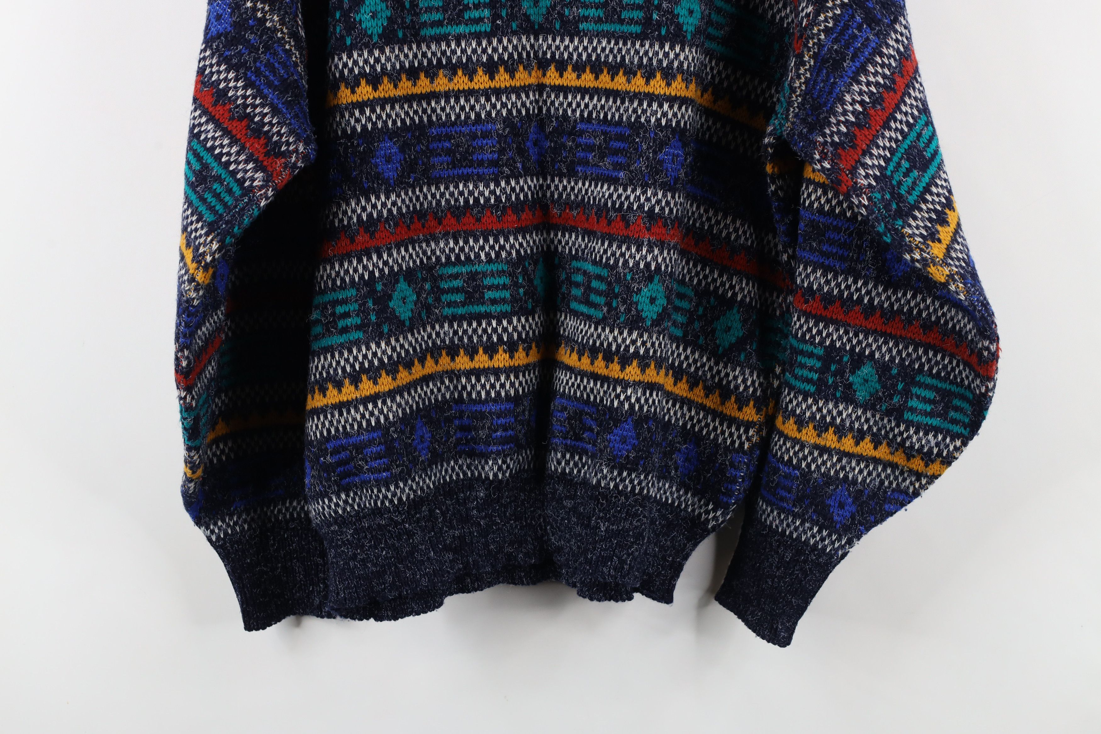 Vintage Vintage 90s Coogi Style Geometric Fair Isle Knit Sweater USA Size US L / EU 52-54 / 3 - 8 Thumbnail