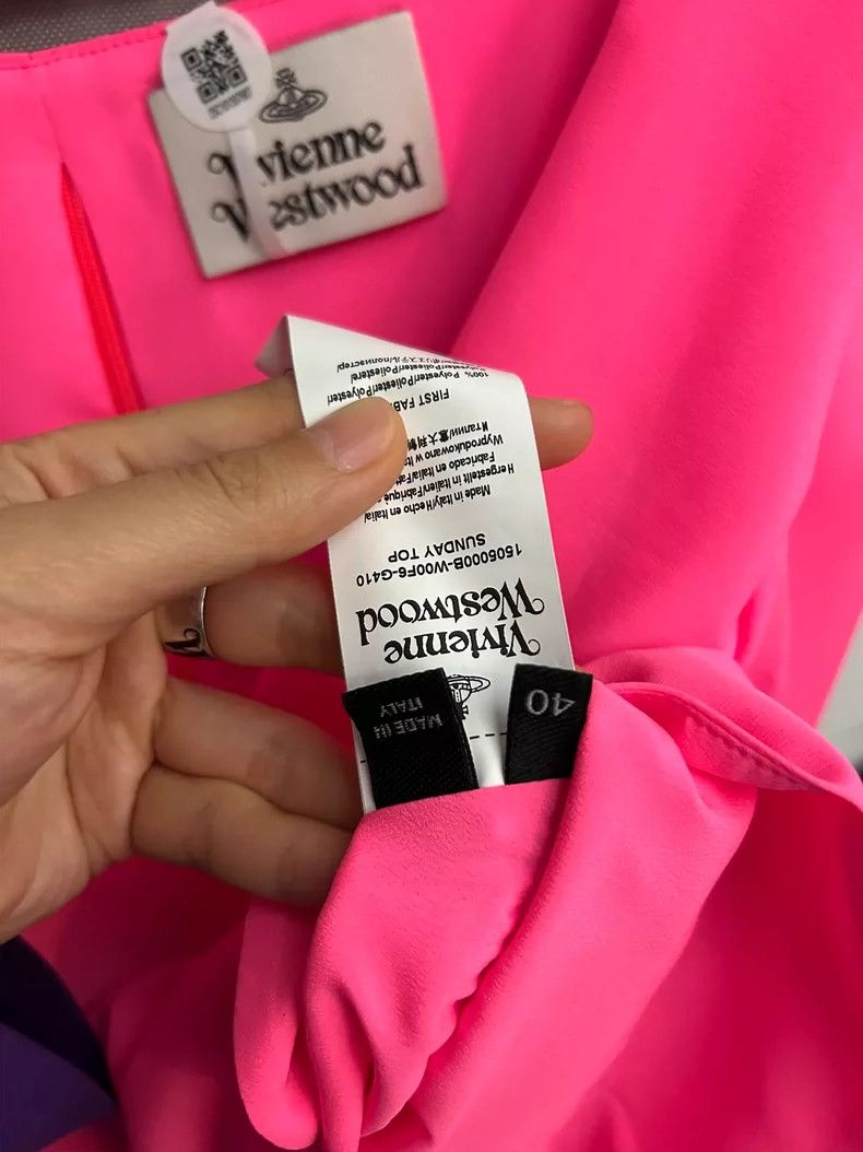 Vivienne Westwood Vivienne Westwood A sleeveless sweater is a body-hugging t Size M / US 6-8 / IT 42-44 - 6 Thumbnail