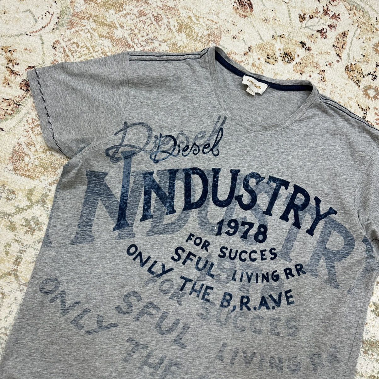 Diesel × Vintage Vintage Diesel T-shirts Big Logo Crazy Fit Rare Y2K 00s Size US XL / EU 56 / 4 - 6 Thumbnail