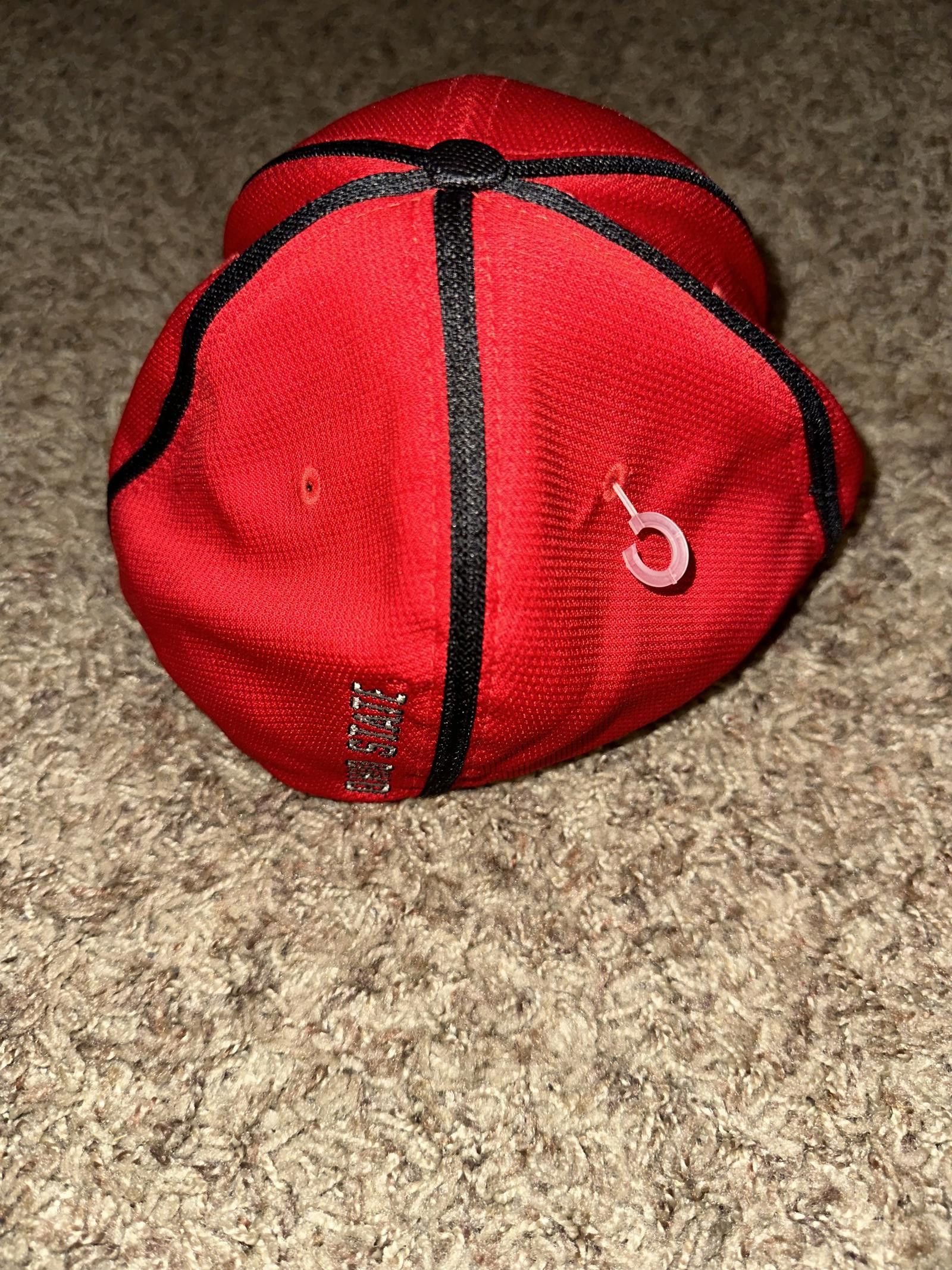 Nike Ohio State Buckeyes Aerobill Sideline Coaches Cap 2010 Size ONE SIZE - 5 Thumbnail