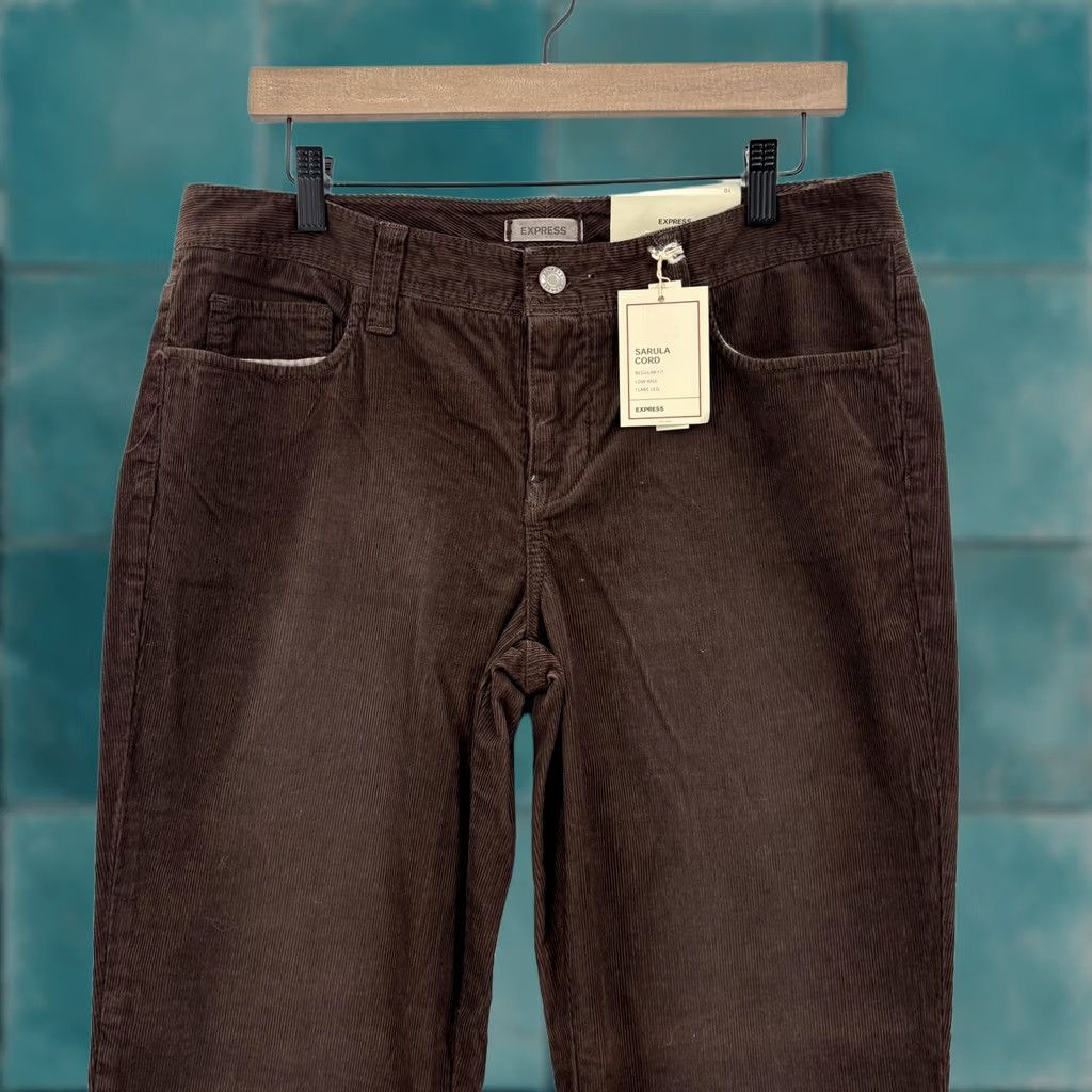 Express VINTAGE Express Sarula Cord Pants Womens 10 Brown Low Rise Flare Corduroy Khakis 90s Womens Size 32" / US 10 / IT 46 - 1 Thumbnail