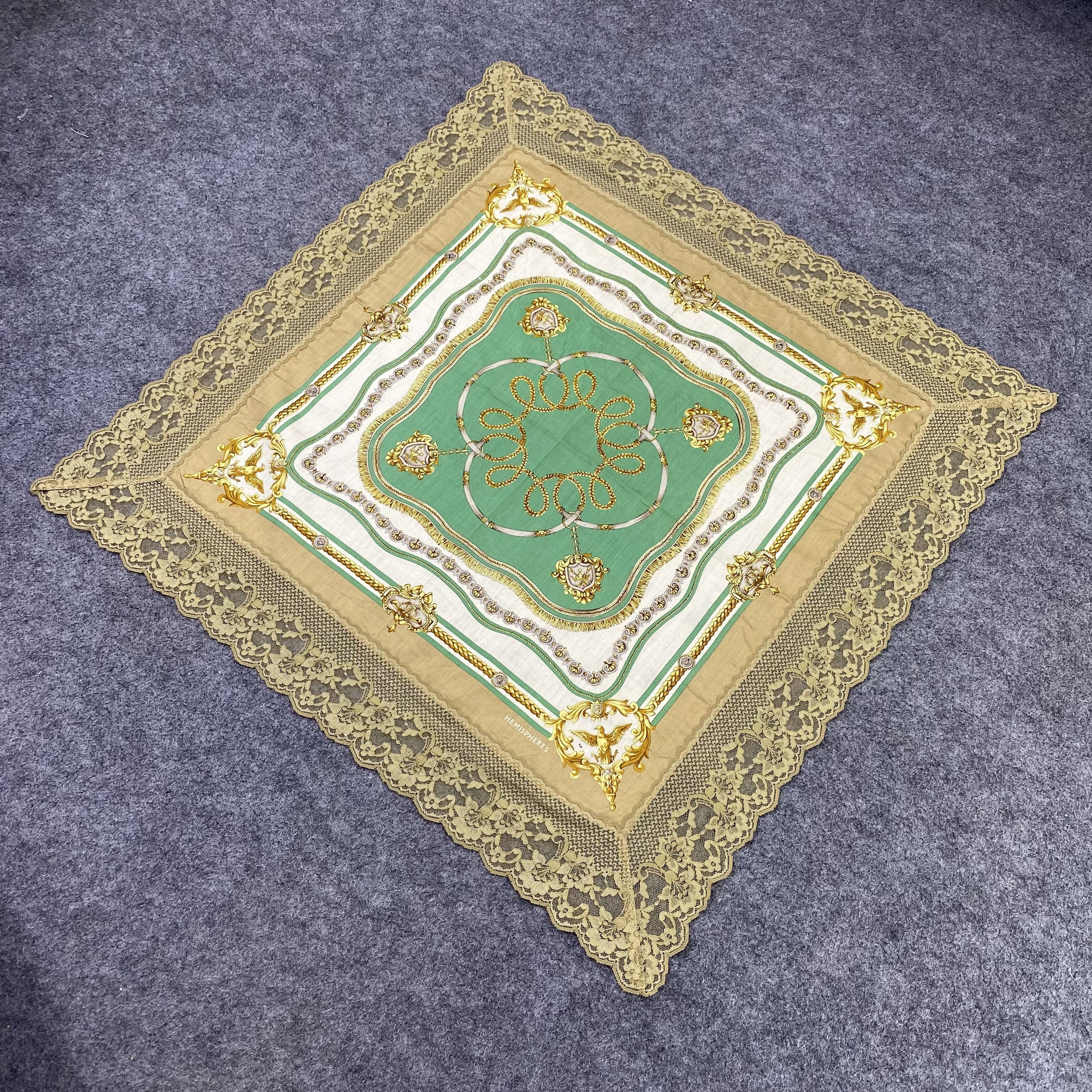 Vintage Hemispheres Handkerchief Neckerchief Bandana-B1874 Size ONE SIZE - 4 Thumbnail