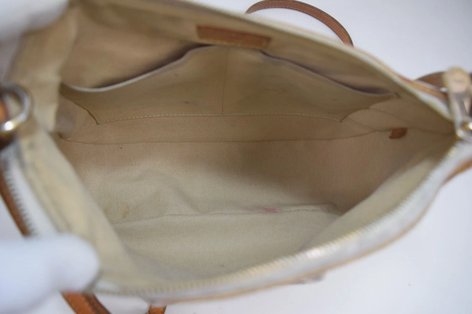 Louis Vuitton Louis Vuitton Siracusa PM Crossbody Bag Azur Canvas N41113 Size ONE SIZE - 18 Thumbnail