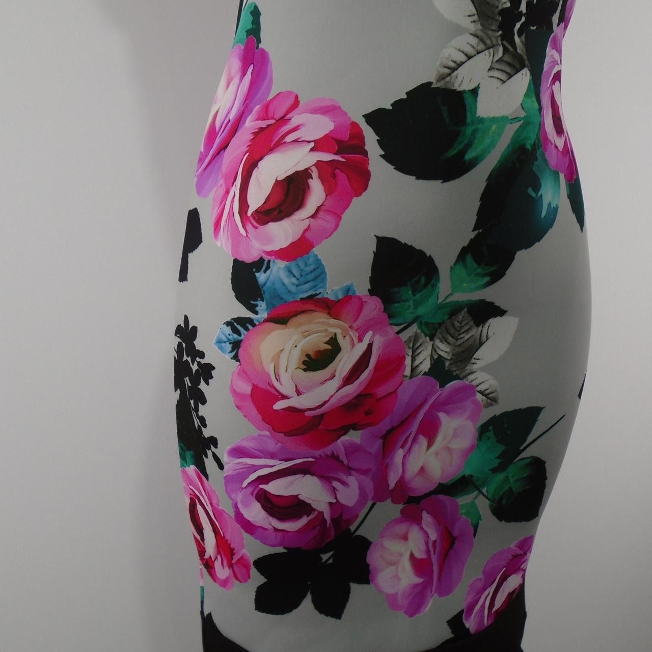 Other Women's Dress London Size S / US 4 / IT 40 - 10 Thumbnail