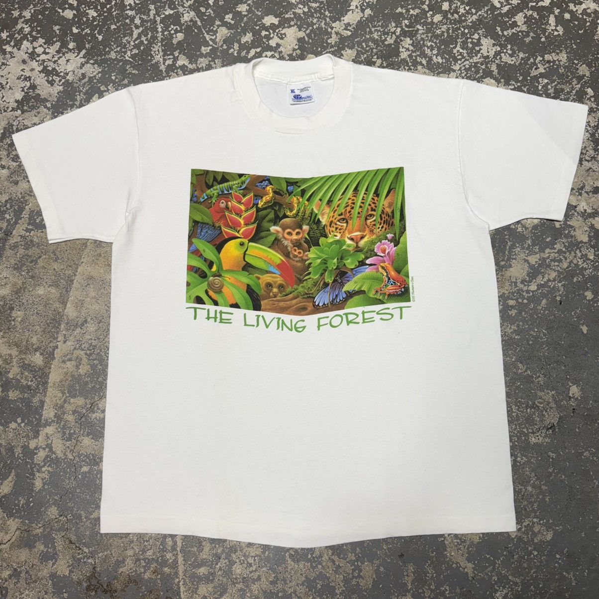 Vintage Vintage The Living Forest Nature Forest Tshirt Size US XL / EU 56 / 4 - 1 Thumbnail
