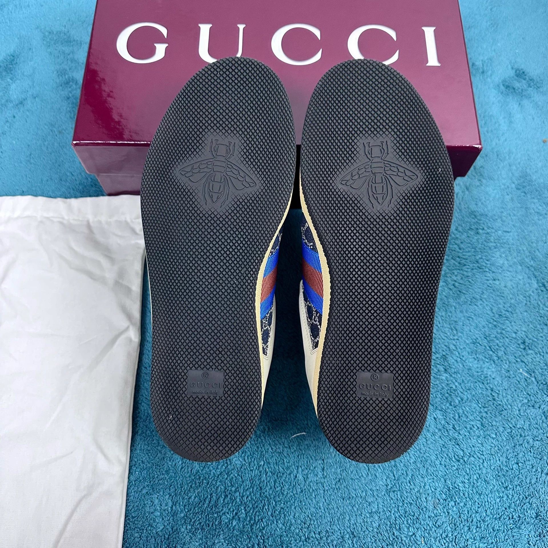 Gucci Gucci 25 New Beige Denim Patent Toe Low Sneaker 39 Size US 6 / EU 39 - 5 Thumbnail