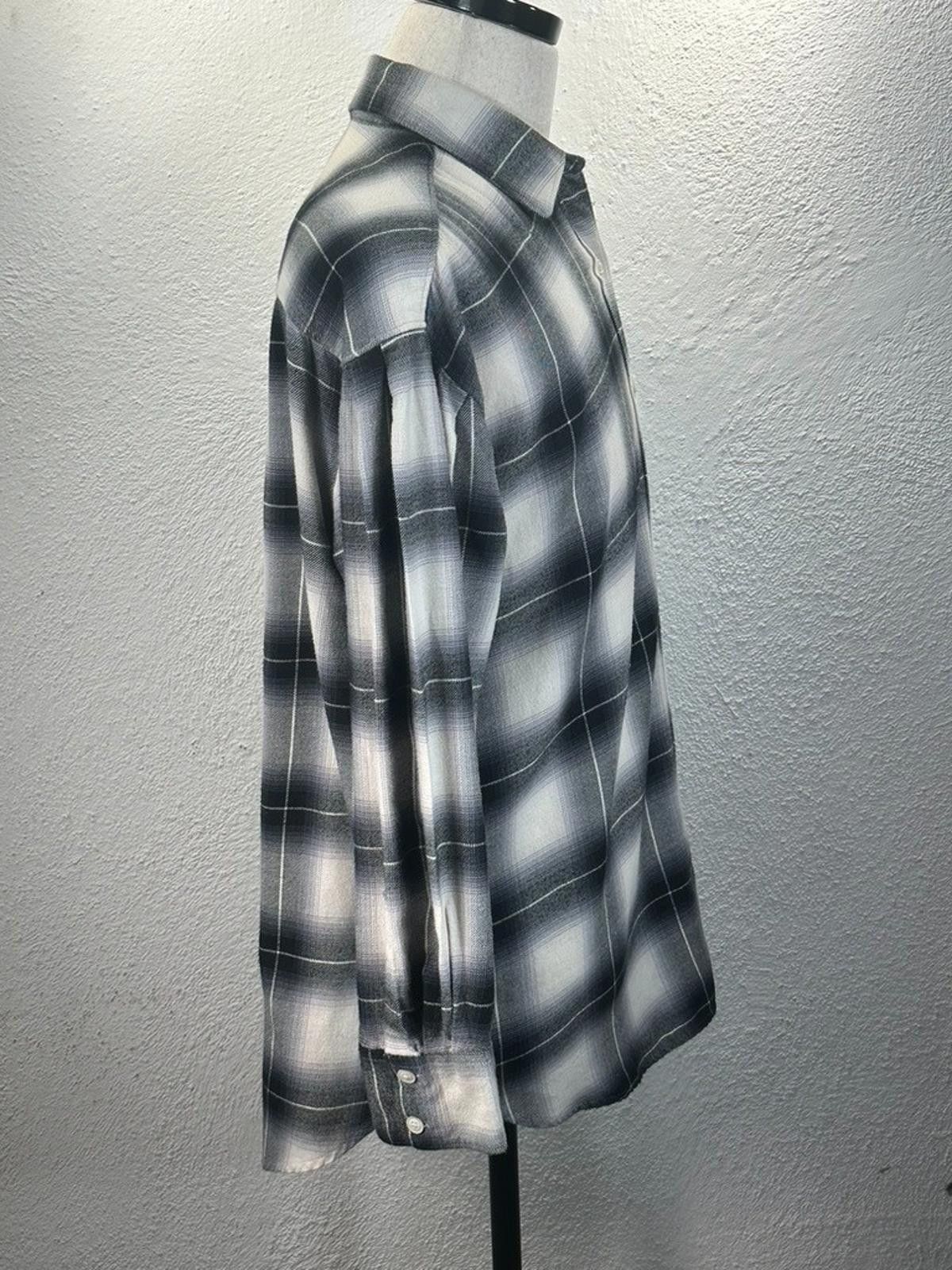 Levi's Levi's Men's Small Black Flannel Button Down Shirt Size US S / EU 44-46 / 1 - 4 Thumbnail
