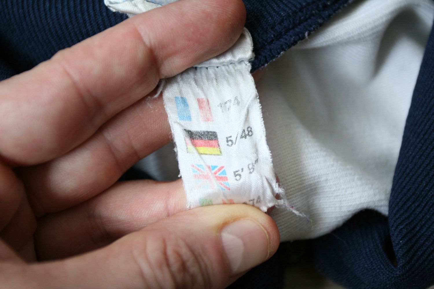 Adidas Vintage Adidas 80s Tracksuit Track Top Blue Stripes Jacket Size US S / EU 44-46 / 1 - 6 Thumbnail
